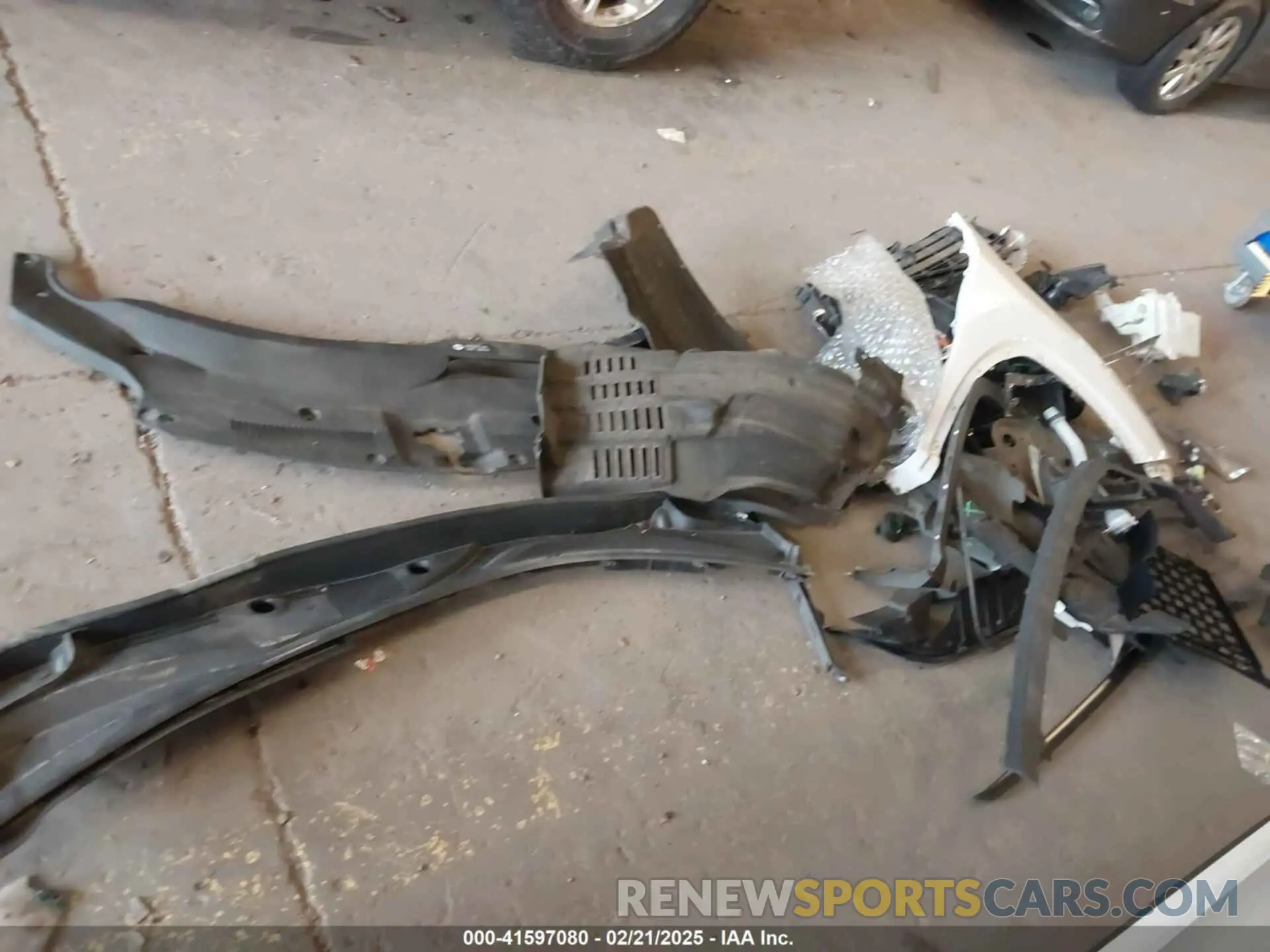 12 fotografías del automóvil dañado 2T2BGMCAXKC039392 LEXUS RX 450H 2019