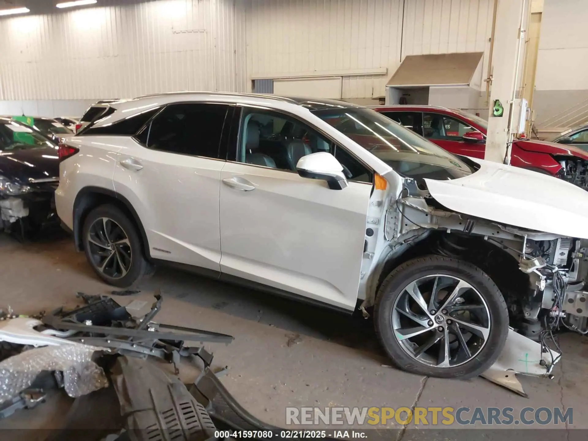 14 fotografías del automóvil dañado 2T2BGMCAXKC039392 LEXUS RX 450H 2019
