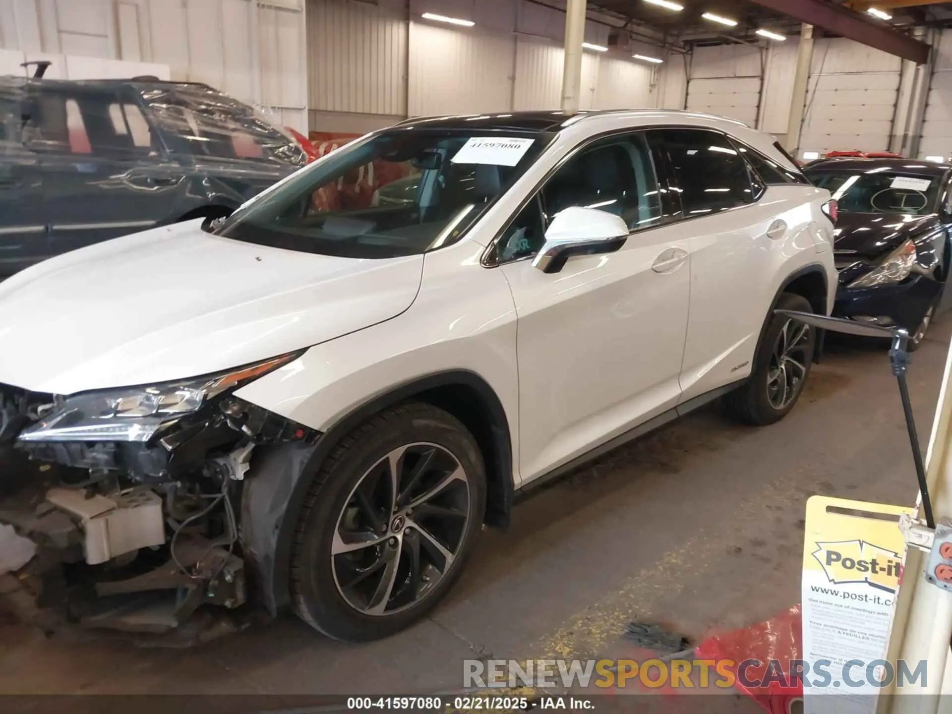 2 fotografías del automóvil dañado 2T2BGMCAXKC039392 LEXUS RX 450H 2019