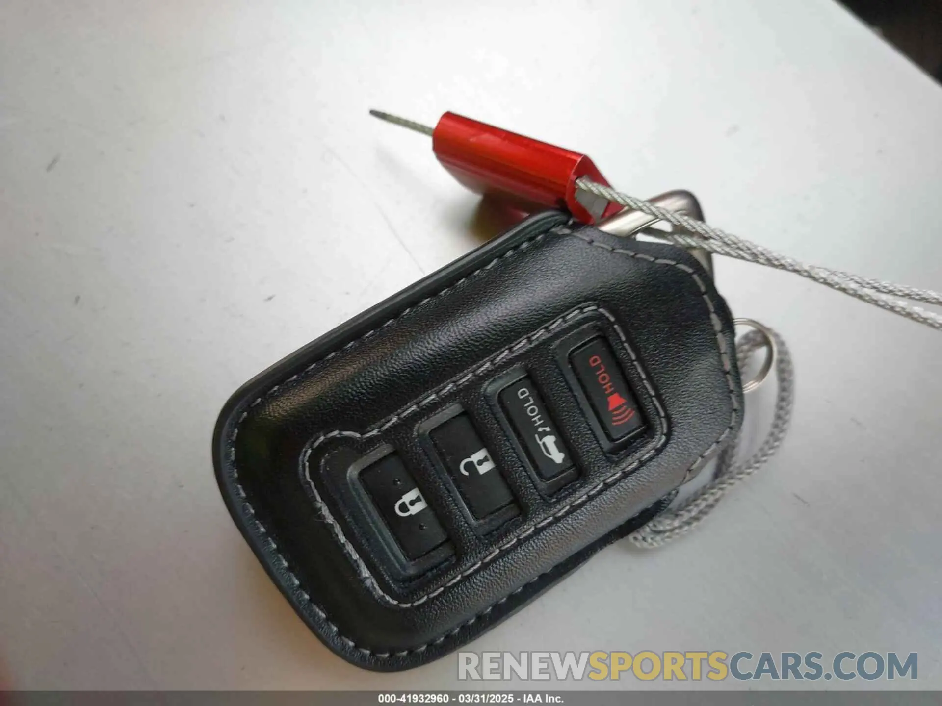 11 fotografías del automóvil dañado 2T2HGMDA6LC047628 LEXUS RX 450H 2020