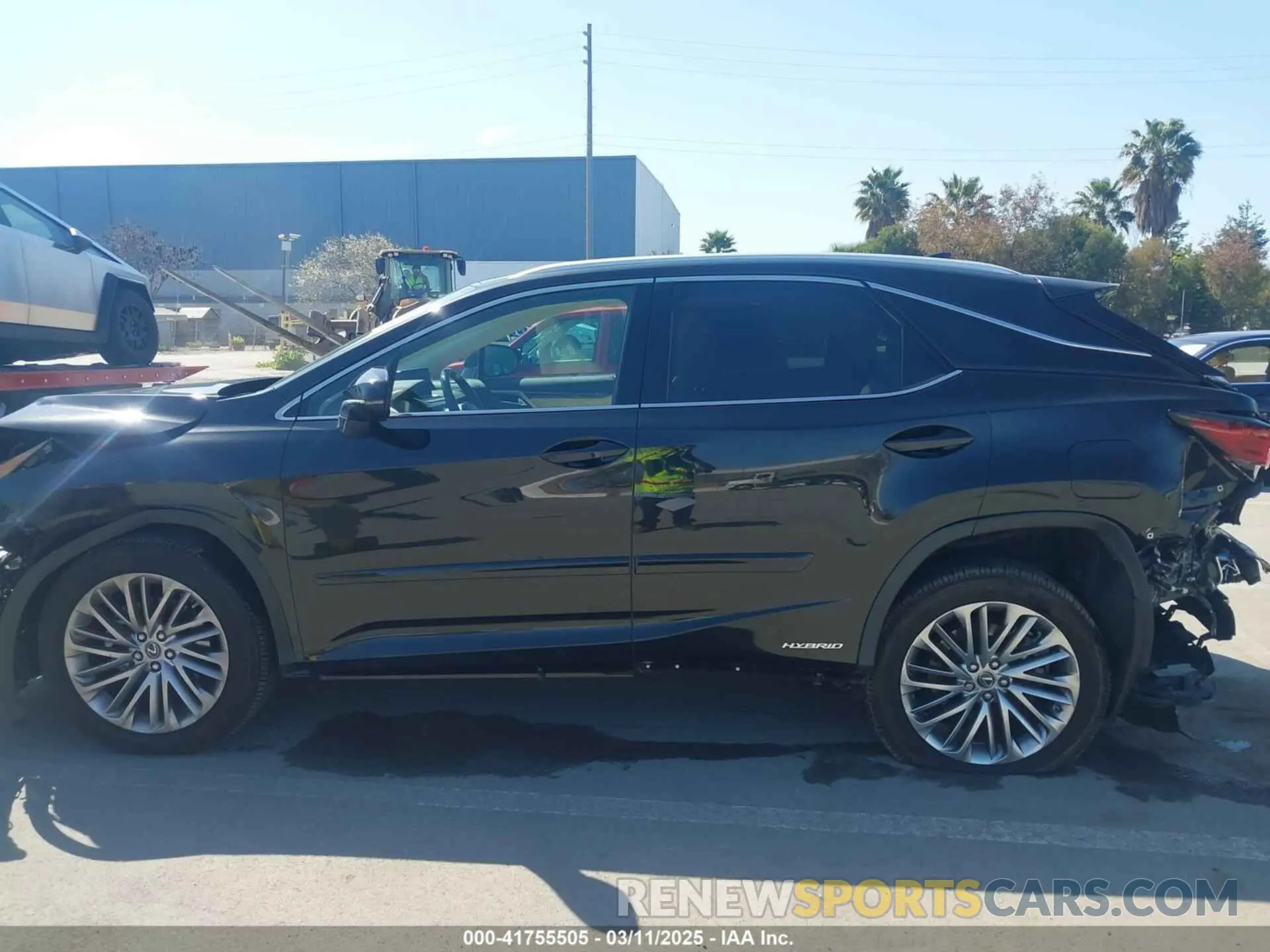 14 fotografías del automóvil dañado 2T2JGMDA0LC048405 LEXUS RX 450H 2020