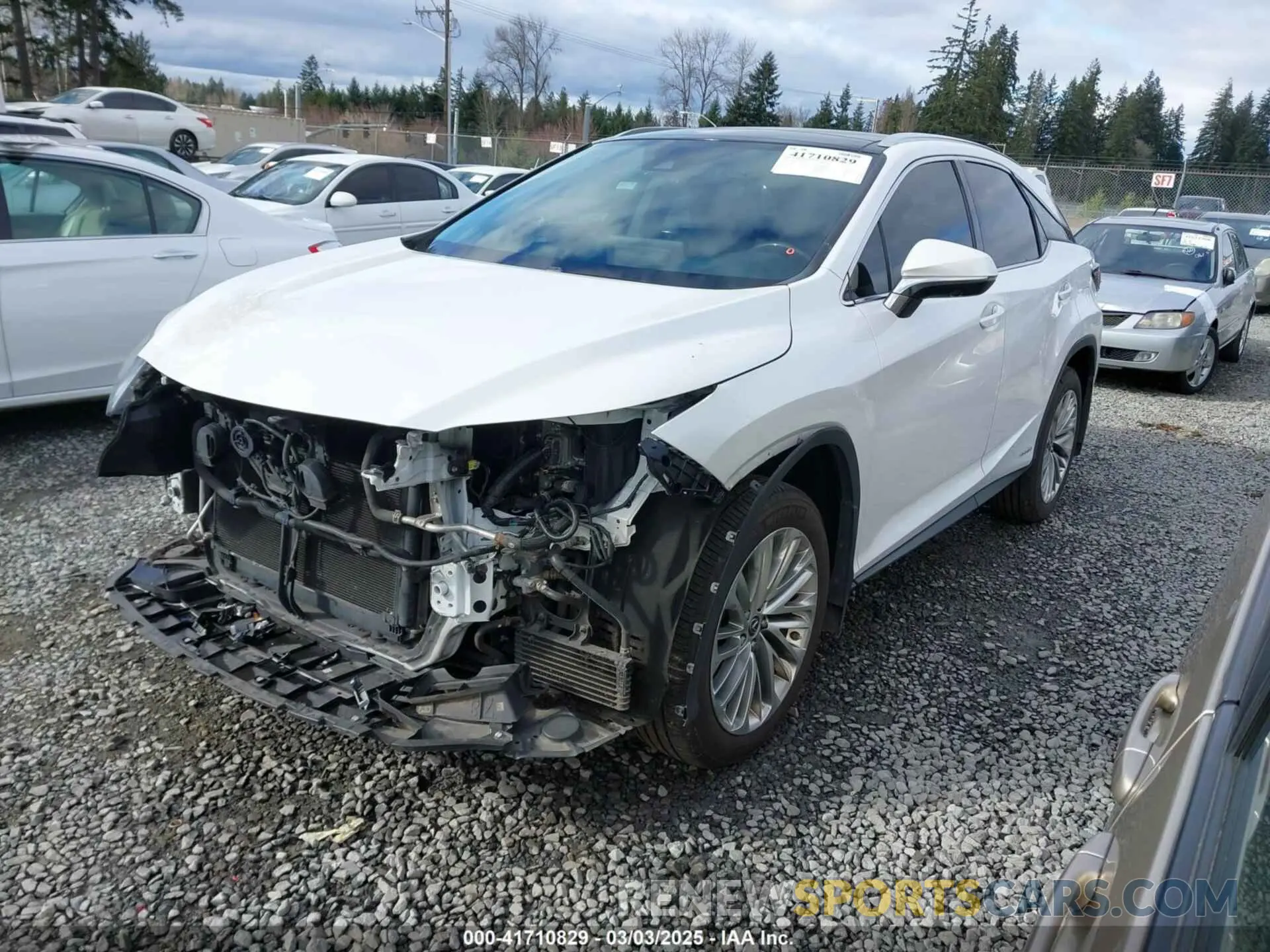 2 fotografías del automóvil dañado 2T2JGMDA1LC045951 LEXUS RX 450H 2020