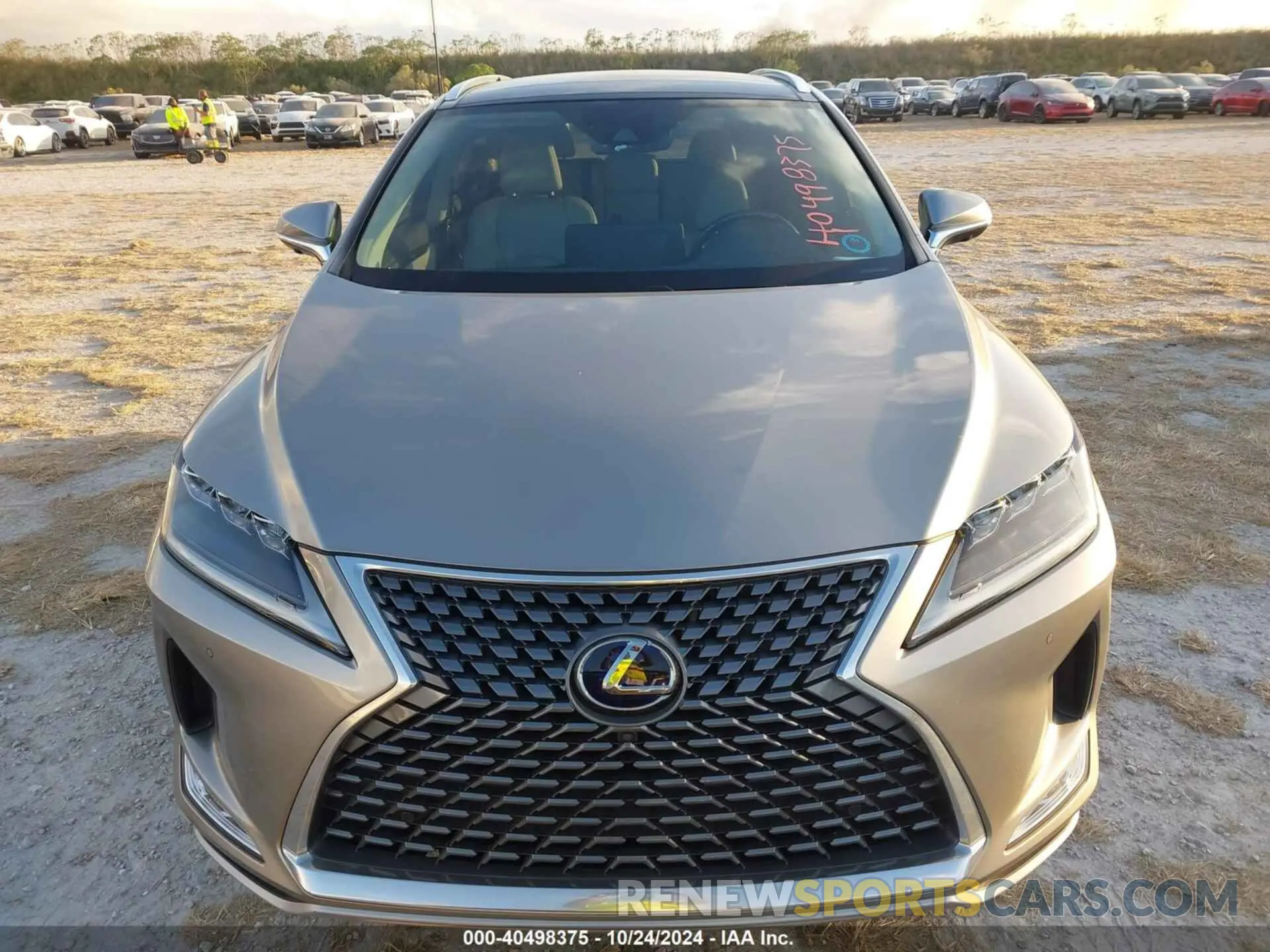 12 fotografías del automóvil dañado 2T2JGMDA4LC053476 LEXUS RX 450H 2020