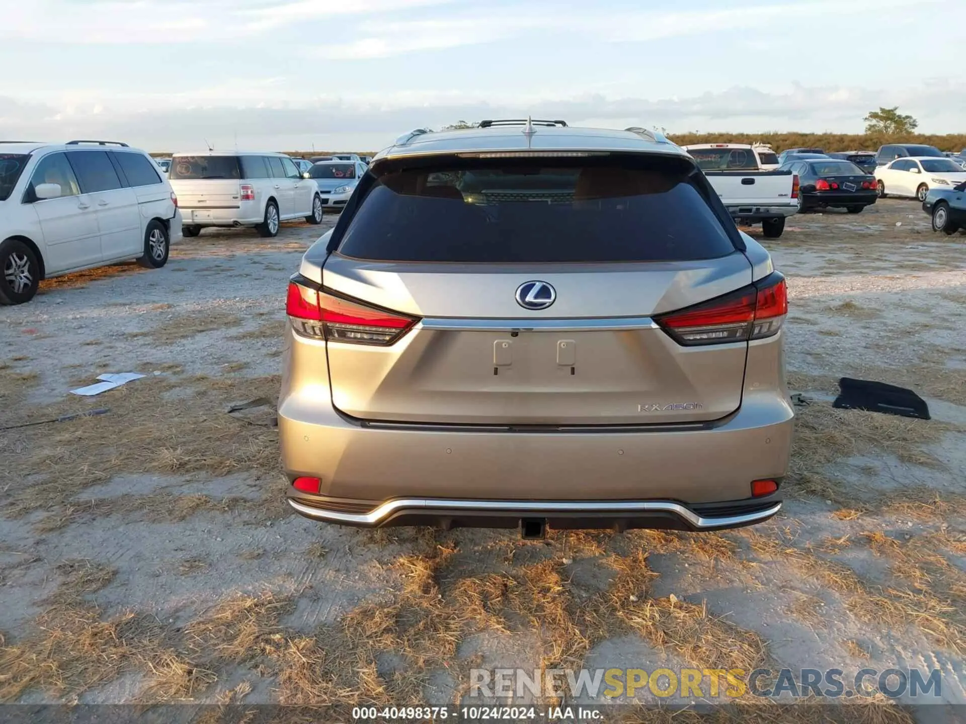 16 fotografías del automóvil dañado 2T2JGMDA4LC053476 LEXUS RX 450H 2020