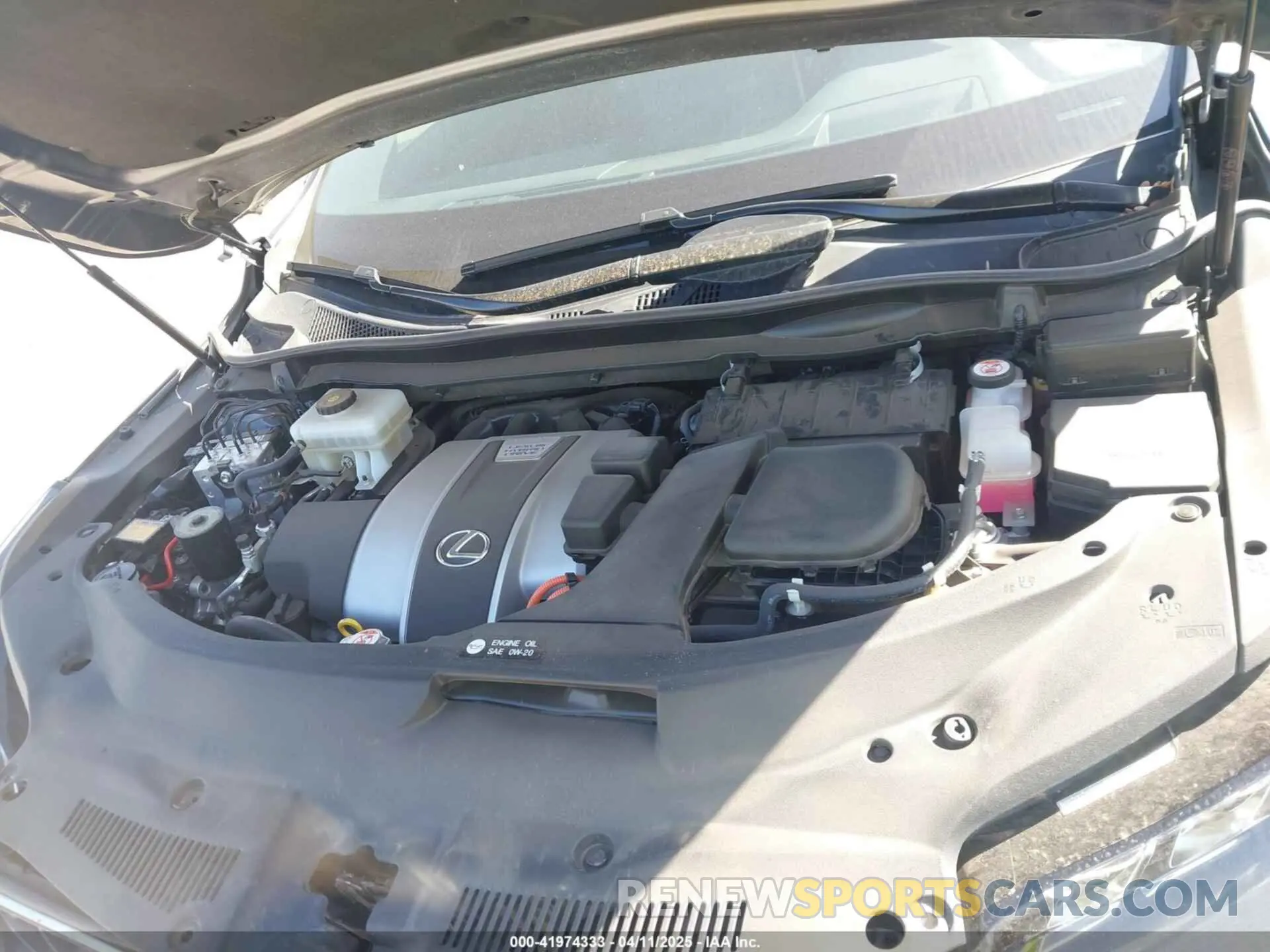 10 fotografías del automóvil dañado 2T2YGMDA4LC055002 LEXUS RX 450H 2020