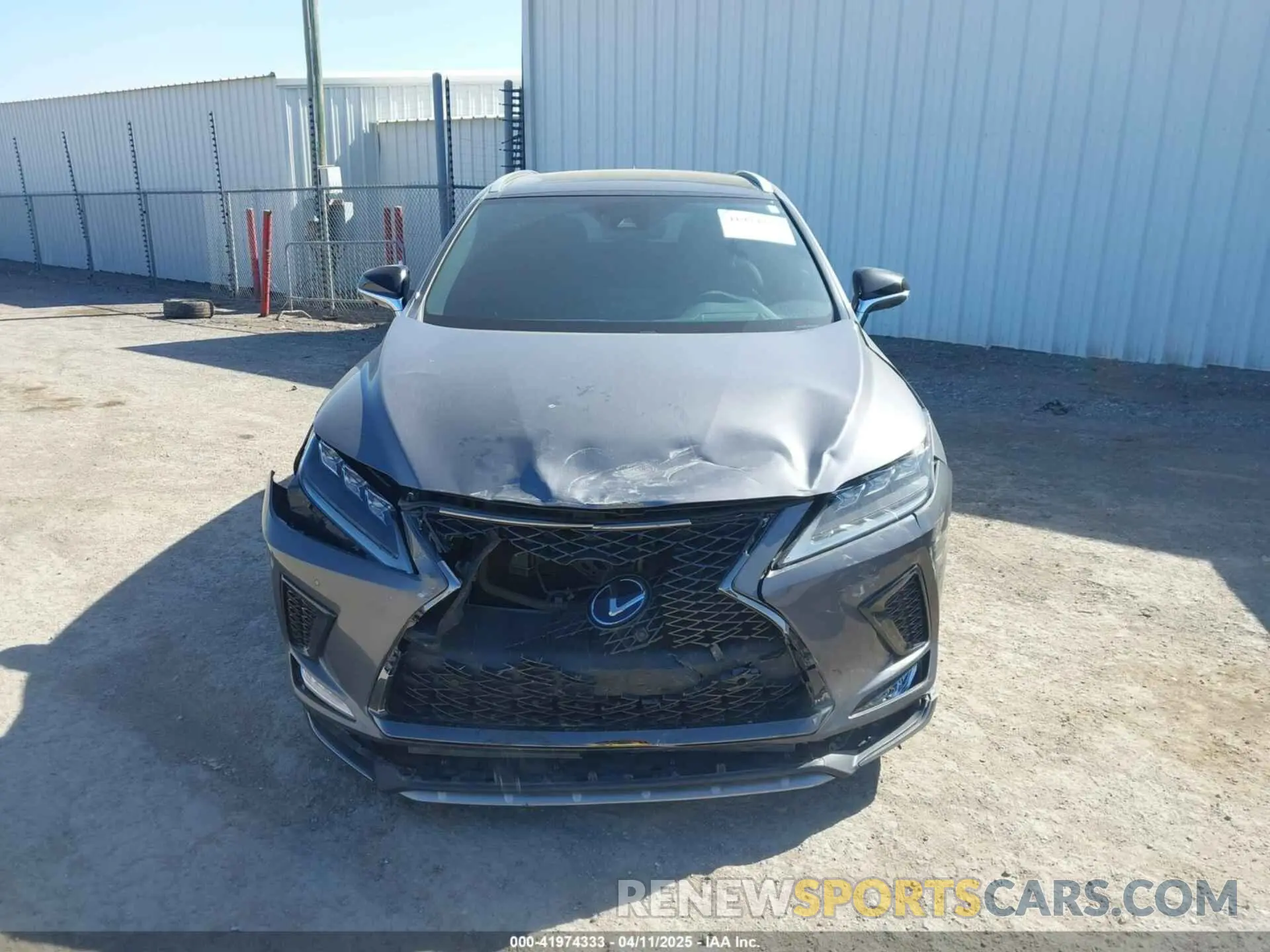 12 fotografías del automóvil dañado 2T2YGMDA4LC055002 LEXUS RX 450H 2020