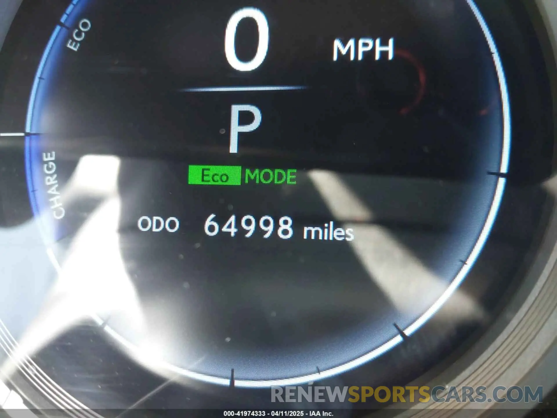 15 fotografías del automóvil dañado 2T2YGMDA4LC055002 LEXUS RX 450H 2020