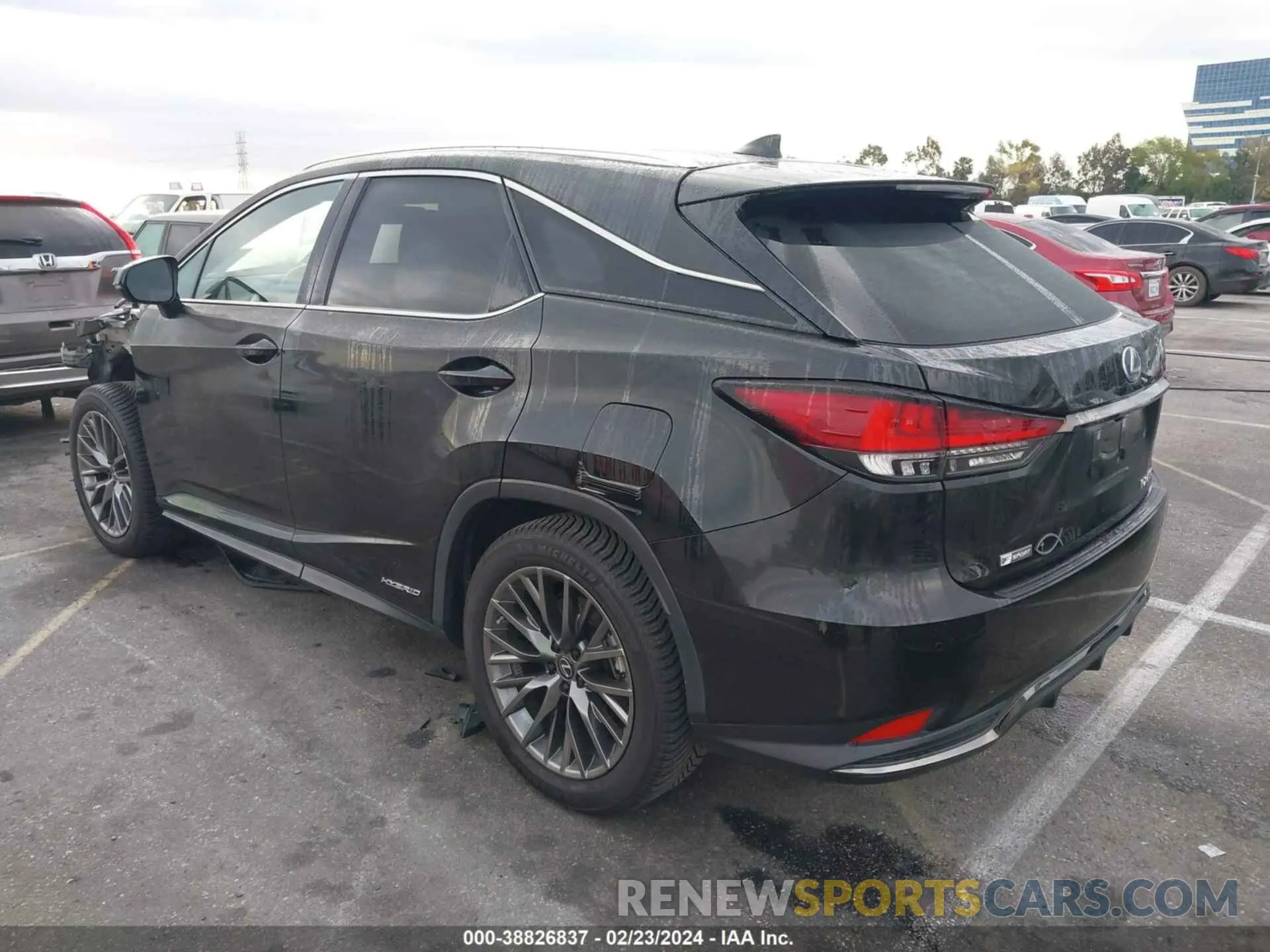 3 fotografías del automóvil dañado 2T2YGMDA7LC045337 LEXUS RX 450H 2020