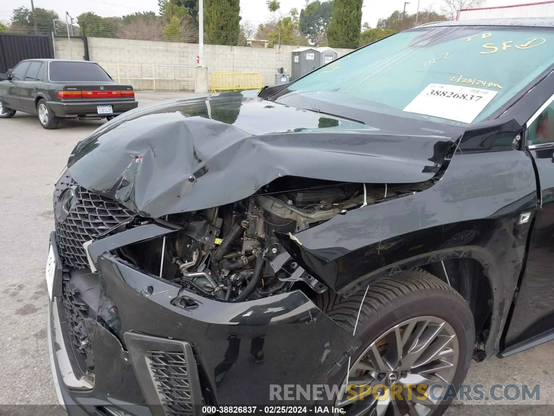 6 fotografías del automóvil dañado 2T2YGMDA7LC045337 LEXUS RX 450H 2020