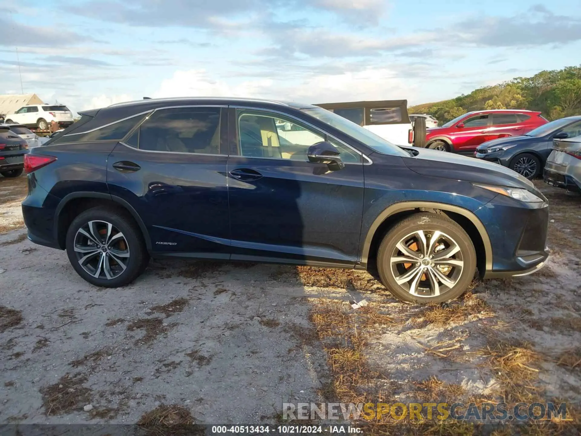 13 fotografías del automóvil dañado 2T2HGMDA4MC071668 LEXUS RX 450H 2021