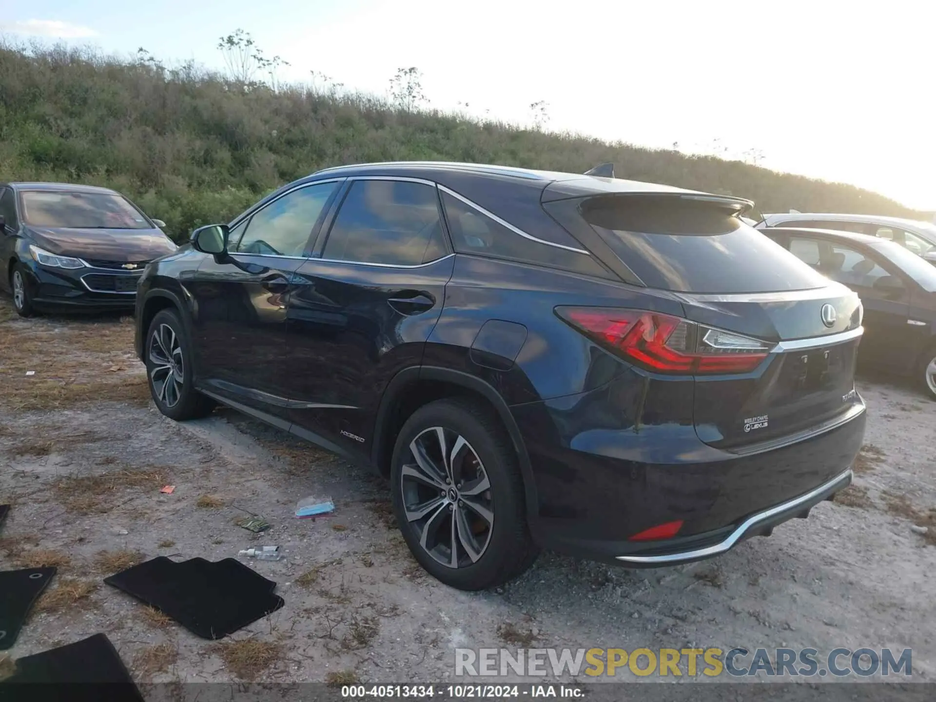 3 fotografías del automóvil dañado 2T2HGMDA4MC071668 LEXUS RX 450H 2021