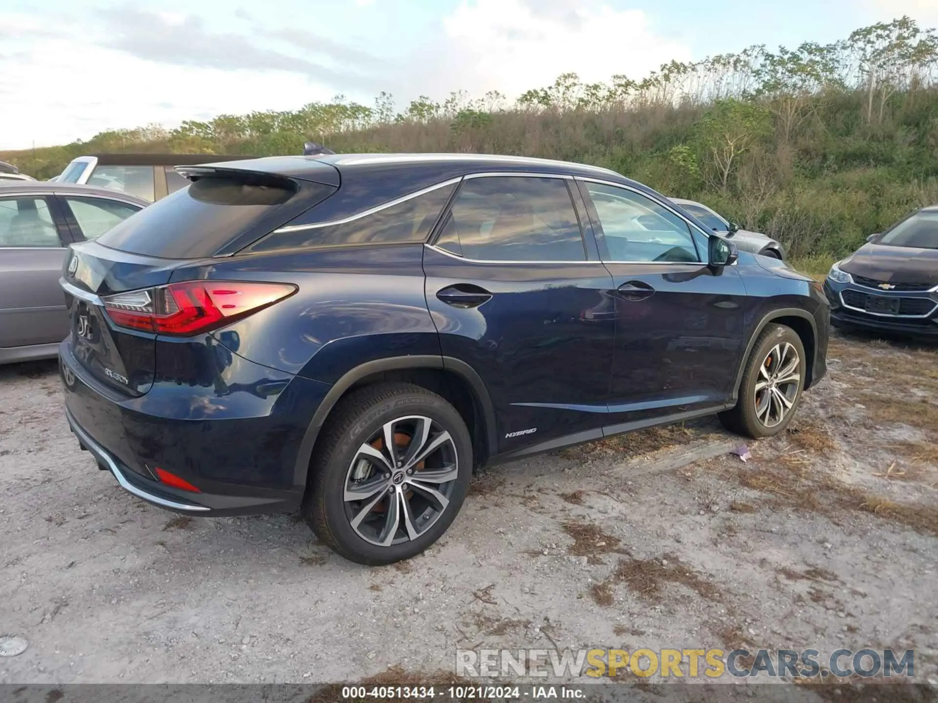 4 fotografías del automóvil dañado 2T2HGMDA4MC071668 LEXUS RX 450H 2021
