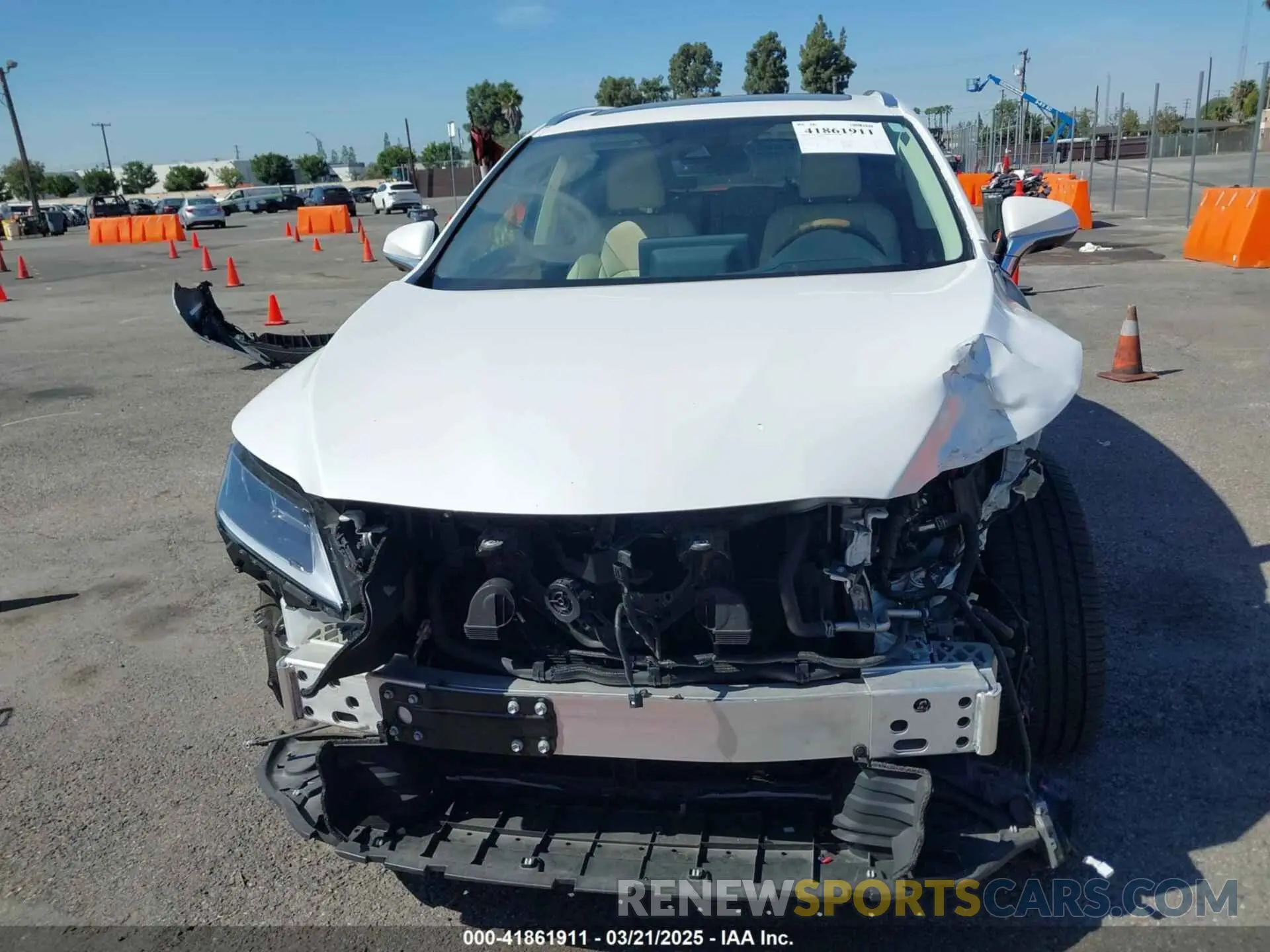 12 fotografías del automóvil dañado 2T2HGMDAXMC059802 LEXUS RX 450H 2021
