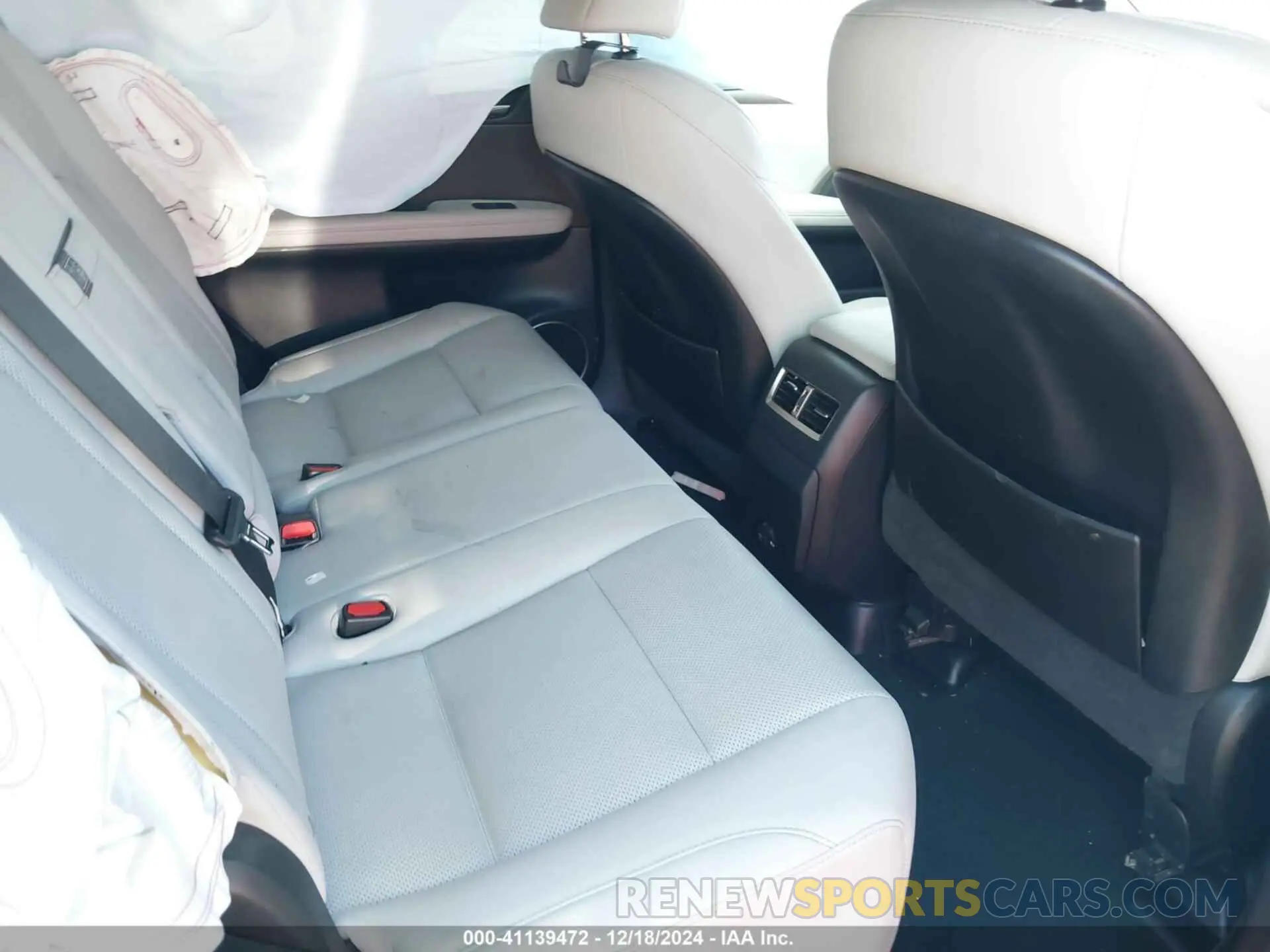 8 fotografías del automóvil dañado 2T2HGMDAXMC062425 LEXUS RX 450H 2021
