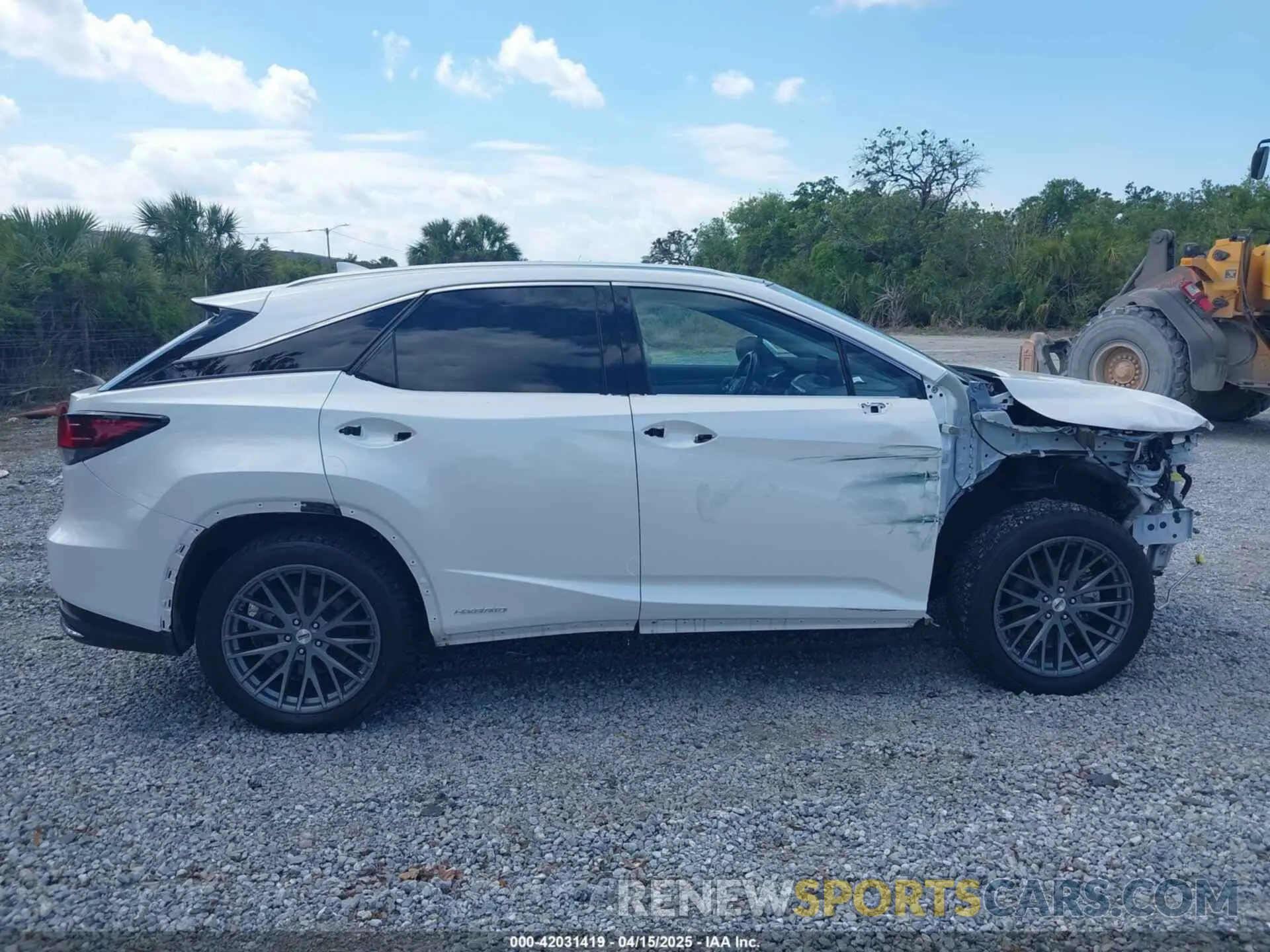 14 fotografías del automóvil dañado 2T2JGMDA9MC058061 LEXUS RX 450H 2021