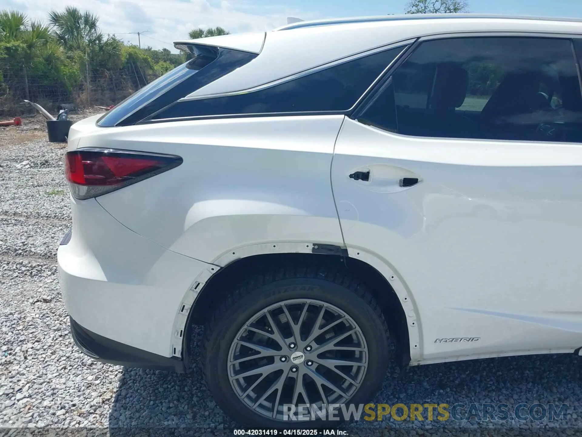 21 fotografías del automóvil dañado 2T2JGMDA9MC058061 LEXUS RX 450H 2021