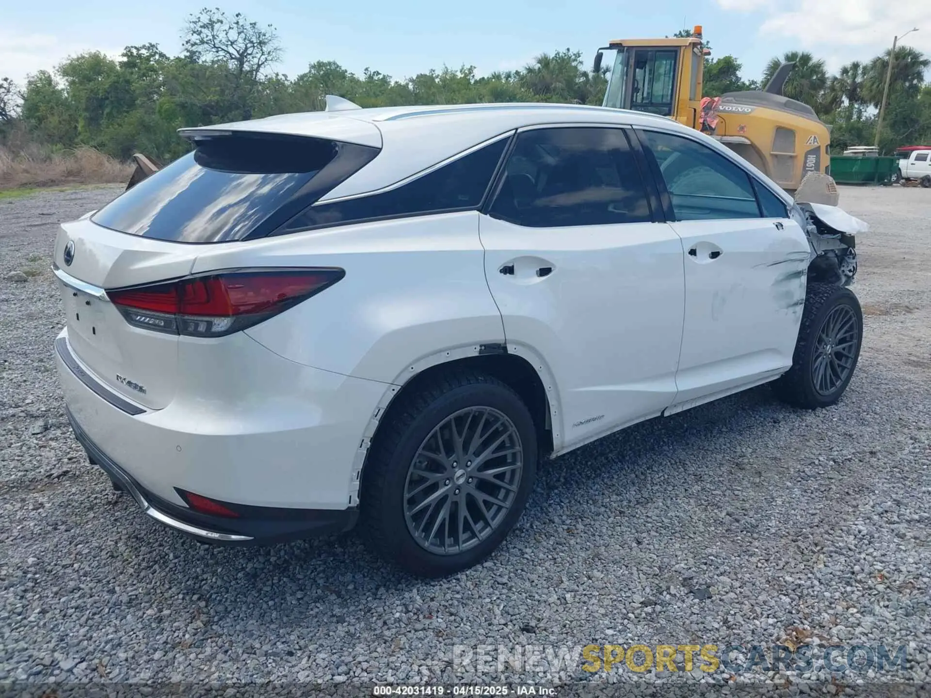 4 fotografías del automóvil dañado 2T2JGMDA9MC058061 LEXUS RX 450H 2021