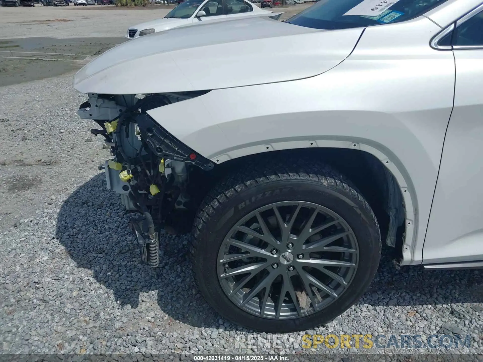 6 fotografías del automóvil dañado 2T2JGMDA9MC058061 LEXUS RX 450H 2021