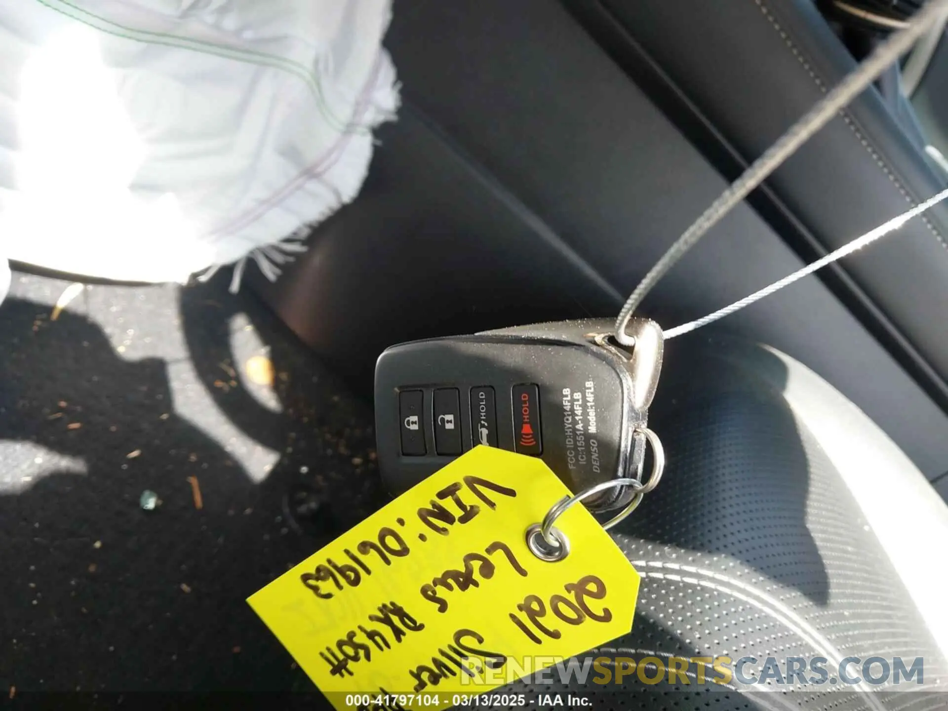 11 fotografías del automóvil dañado 2T2JGMDA9MC061963 LEXUS RX 450H 2021