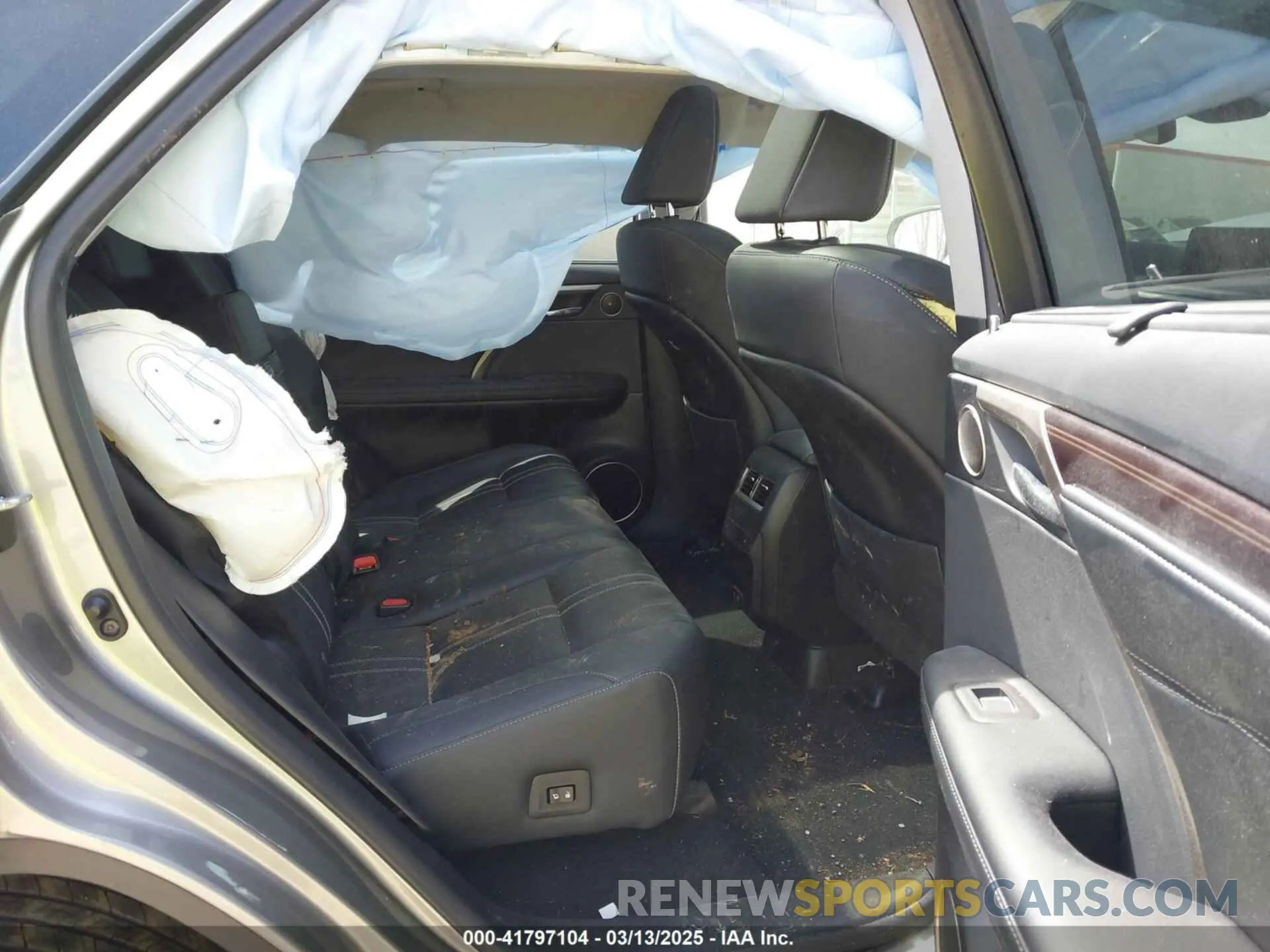 8 fotografías del automóvil dañado 2T2JGMDA9MC061963 LEXUS RX 450H 2021