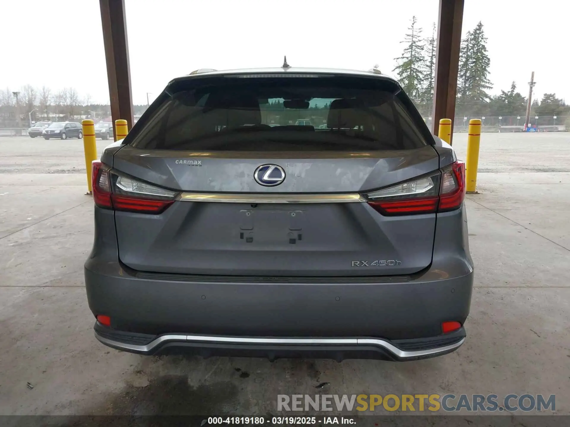 16 fotografías del automóvil dañado 2T2HGMDA0NC079557 LEXUS RX 450H 2022