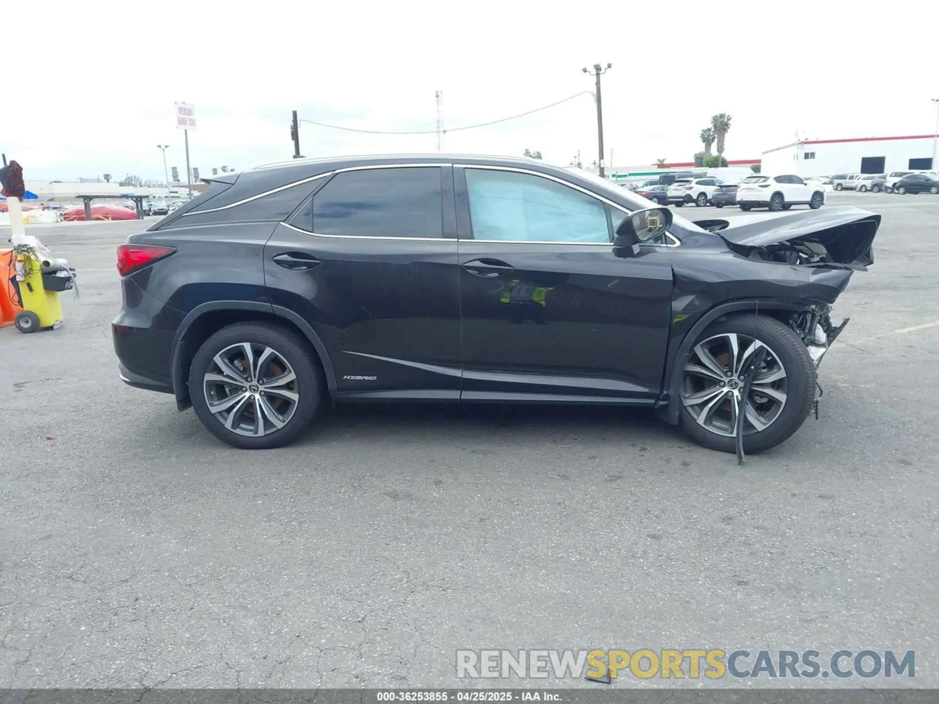 12 fotografías del automóvil dañado 2T2HGMDA1NC090258 LEXUS RX 450H 2022