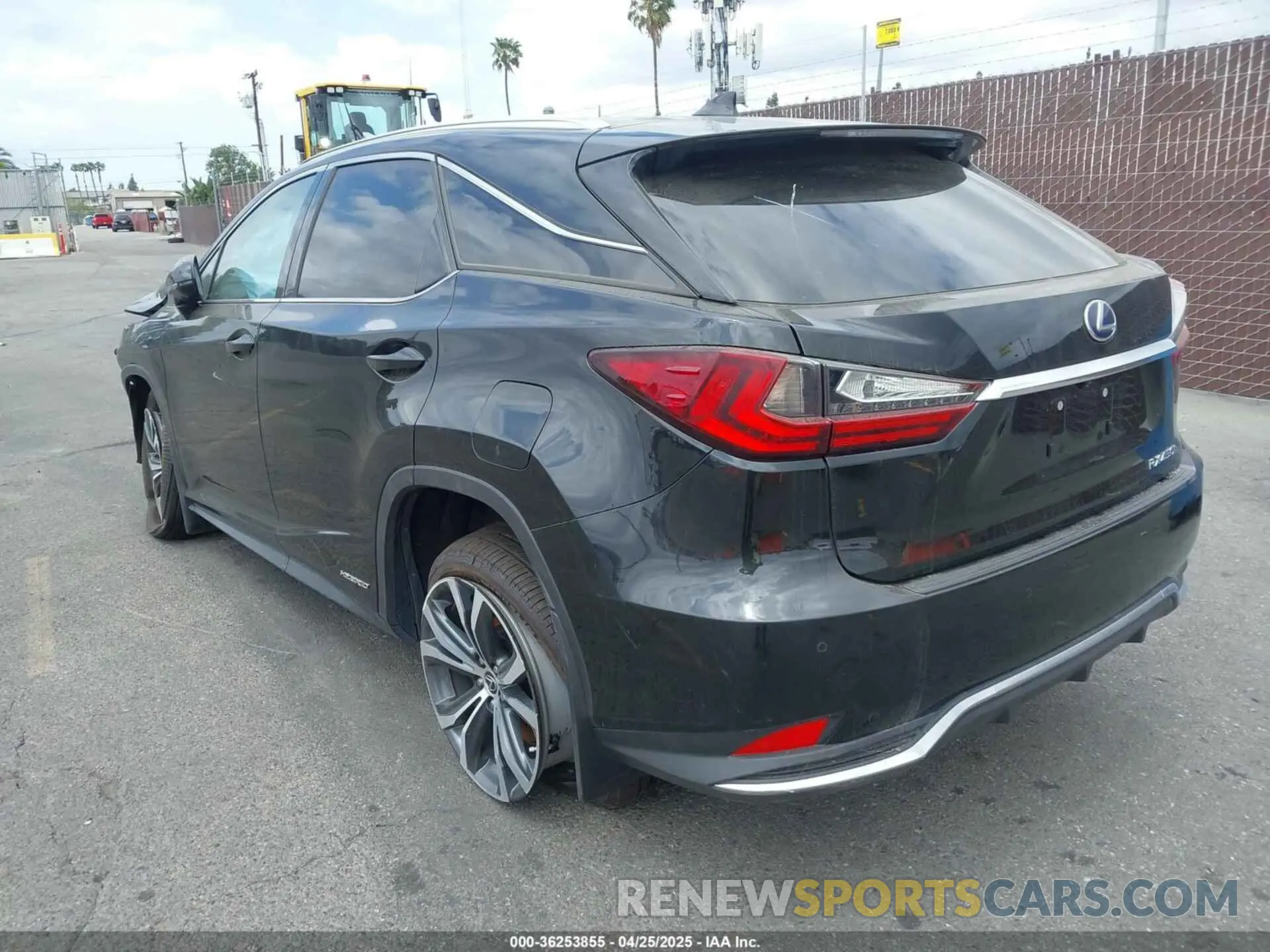 3 fotografías del automóvil dañado 2T2HGMDA1NC090258 LEXUS RX 450H 2022