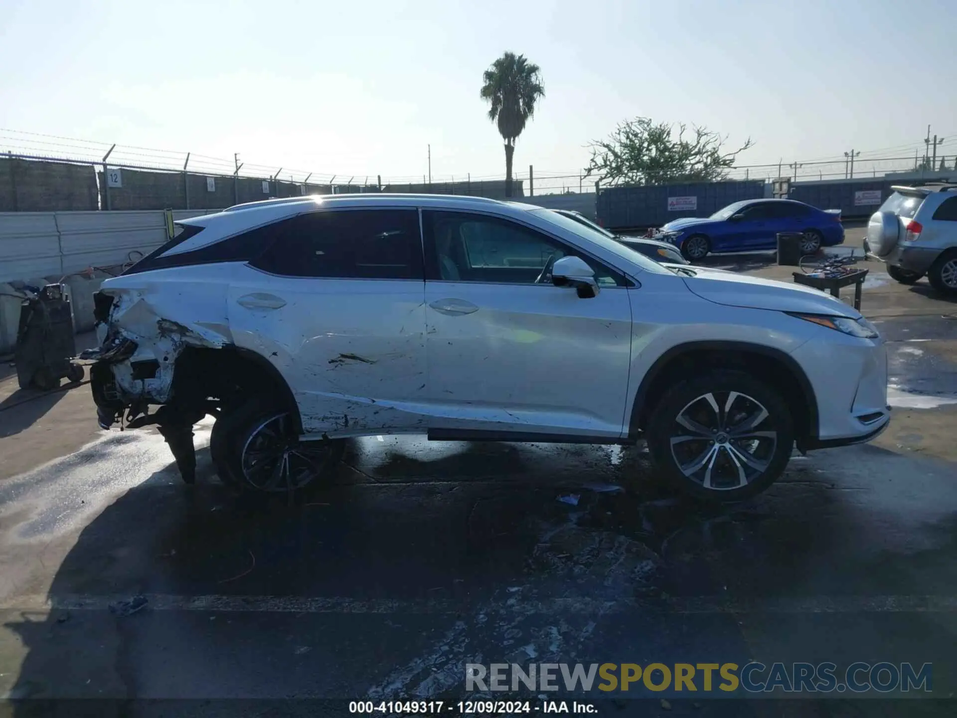 12 fotografías del automóvil dañado 2T2HGMDA3NC085353 LEXUS RX 450H 2022