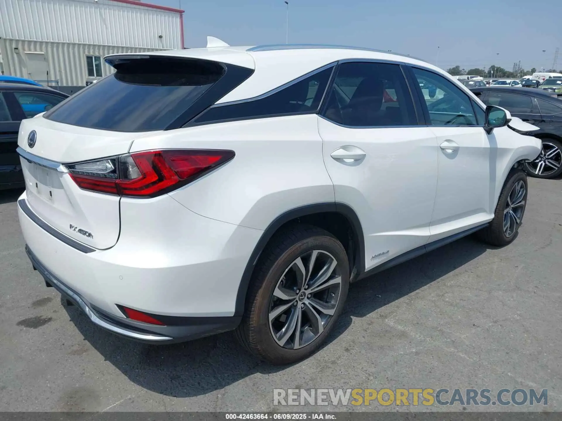 4 fotografías del automóvil dañado 2T2HGMDA7NC074100 LEXUS RX 450H 2022