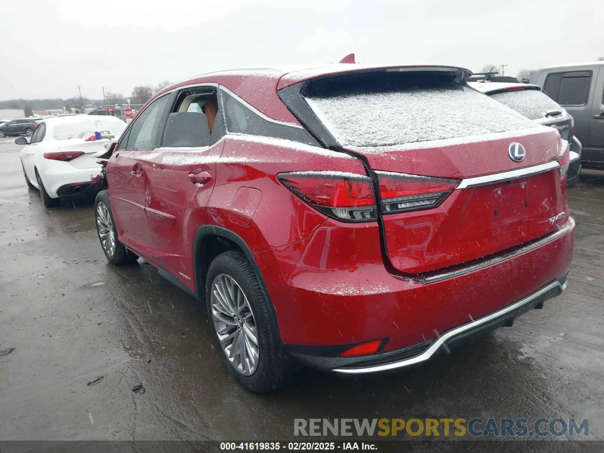 3 fotografías del automóvil dañado 2T2JGMDA2NC078878 LEXUS RX 450H 2022