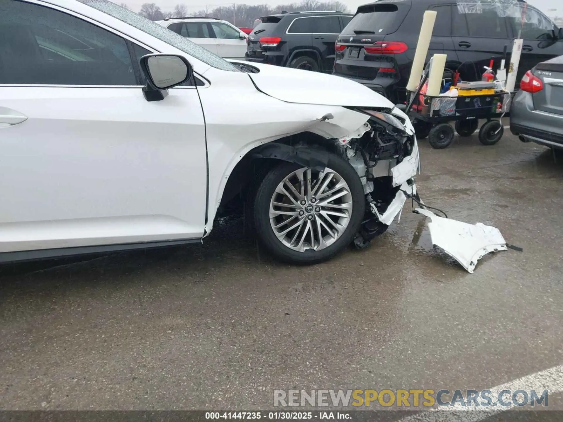 19 fotografías del automóvil dañado 2T2JGMDA5NC082651 LEXUS RX 450H 2022