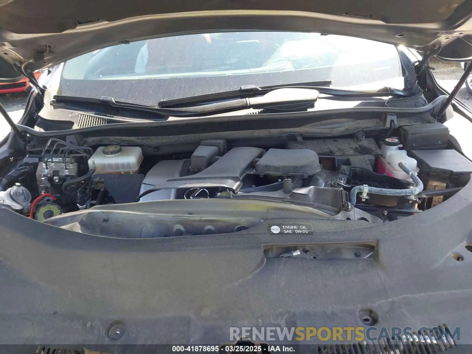 10 fotografías del automóvil dañado 2T2YGMDA0NC087979 LEXUS RX 450H 2022