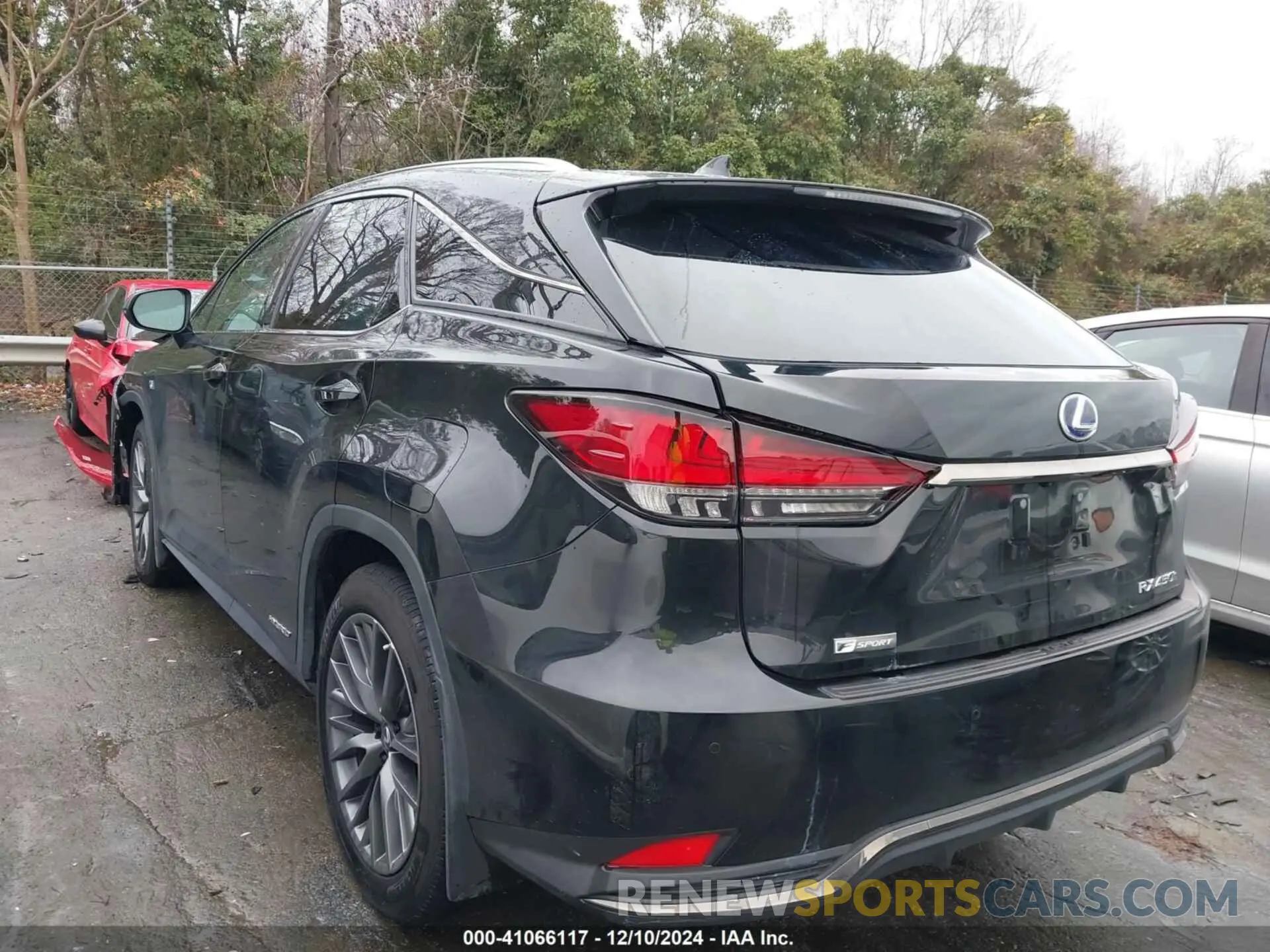 3 fotografías del automóvil dañado 2T2YGMDA0NC090381 LEXUS RX 450H 2022