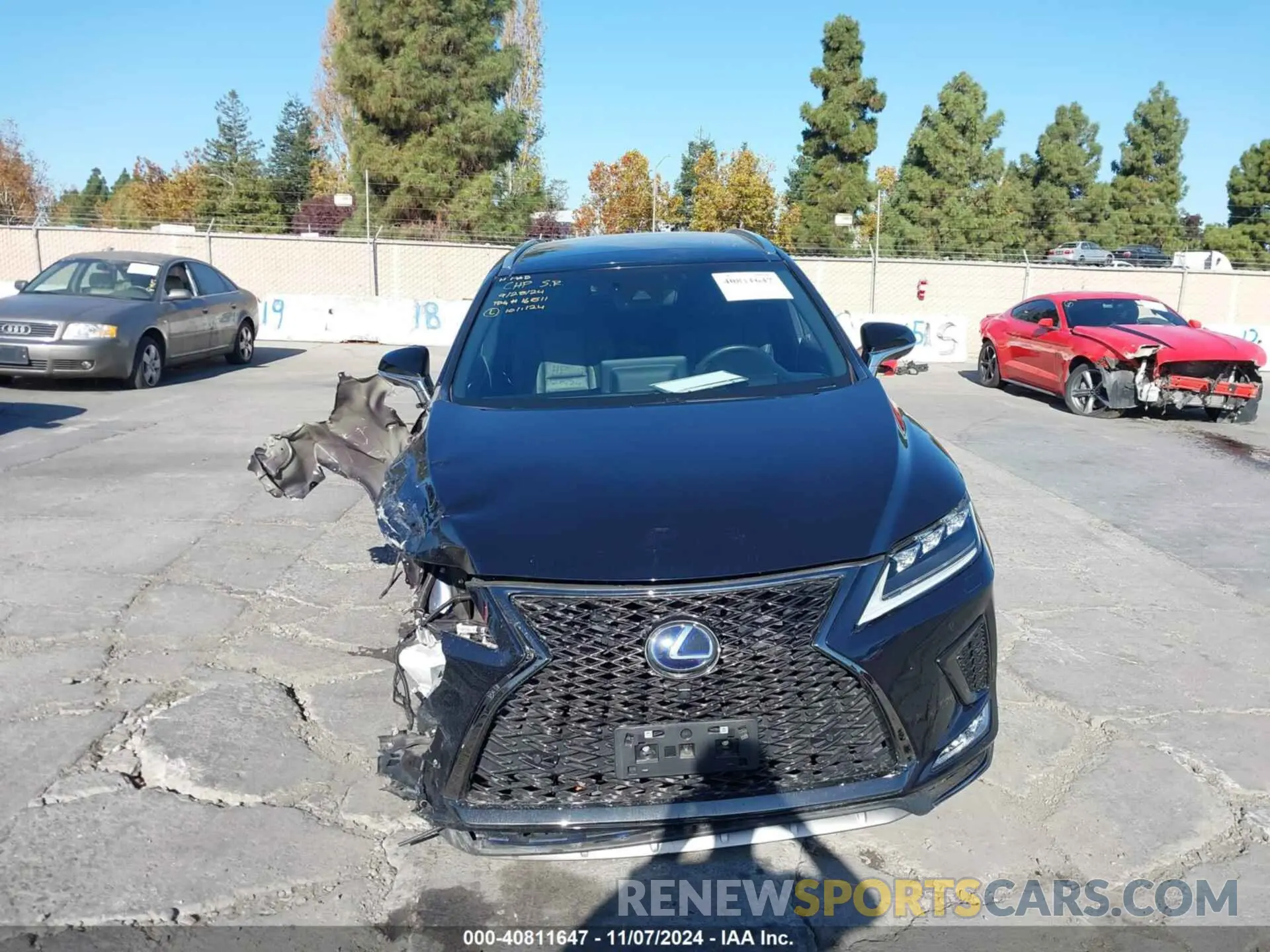 13 fotografías del automóvil dañado 2T2YGMDA9NC076091 LEXUS RX 450H 2022
