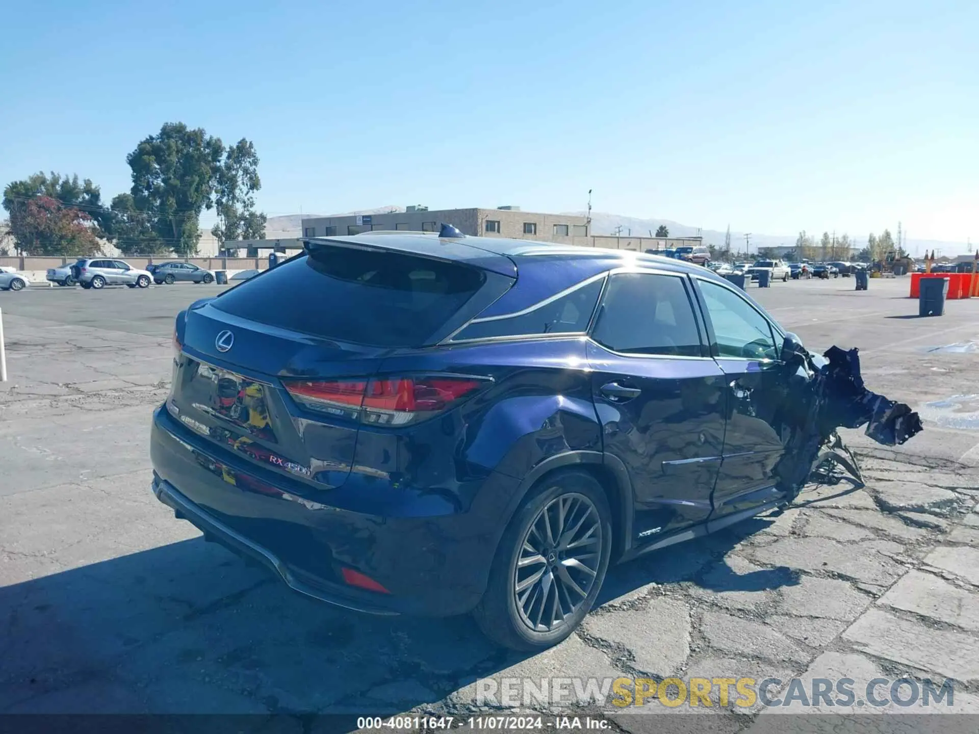 4 fotografías del automóvil dañado 2T2YGMDA9NC076091 LEXUS RX 450H 2022