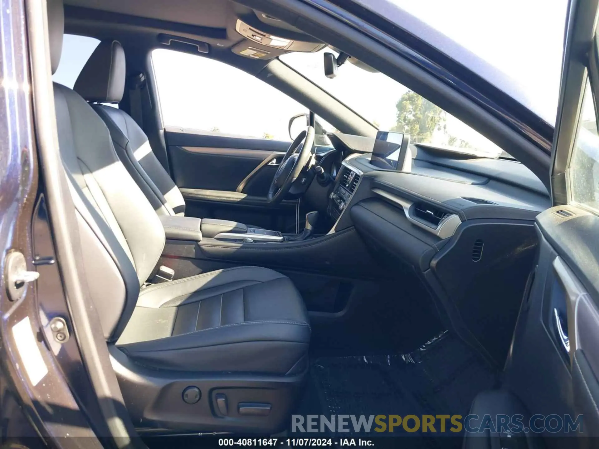 5 fotografías del automóvil dañado 2T2YGMDA9NC076091 LEXUS RX 450H 2022
