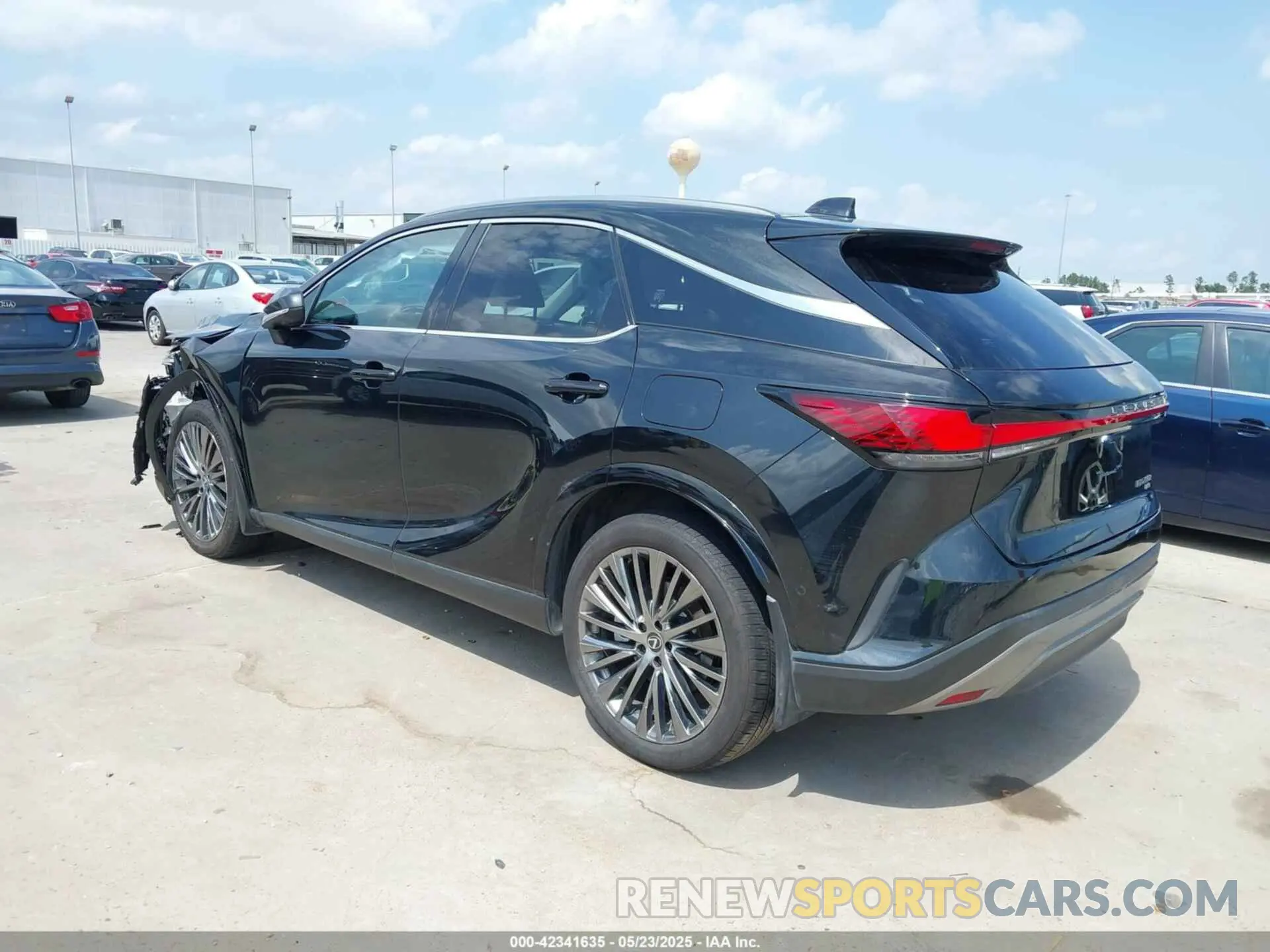 3 fotografías del automóvil dañado JTJCJMGA2R2011919 LEXUS RX 450H+ 2024