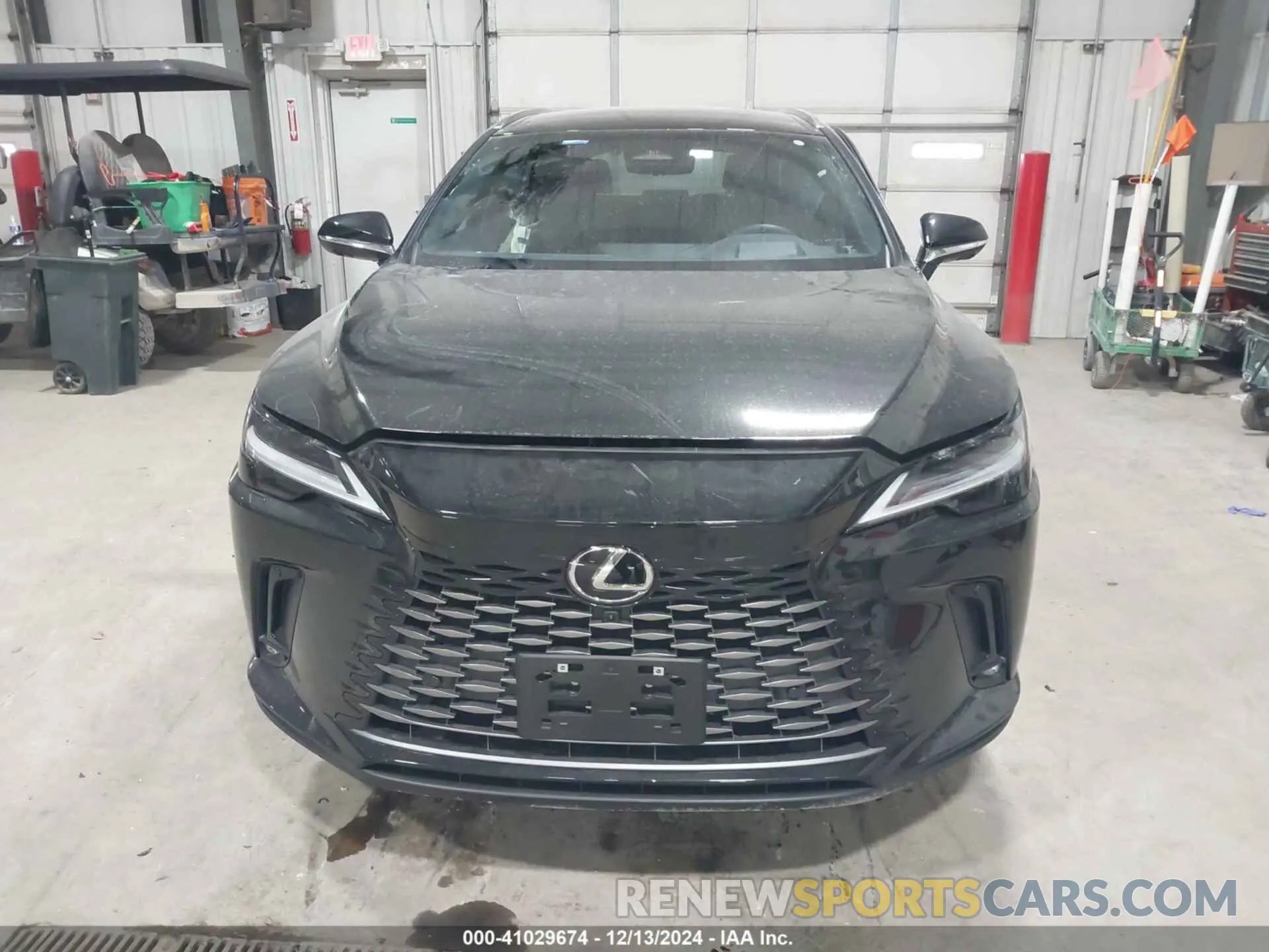 12 fotografías del automóvil dañado JTJCJMGA8R2019619 LEXUS RX 450H+ 2024