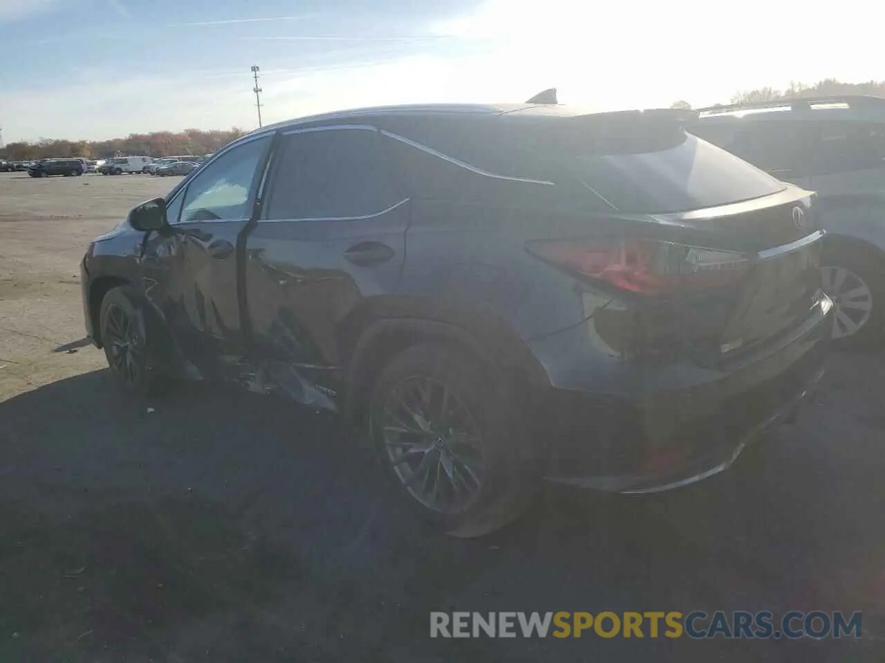 2 fotografías del automóvil dañado 2T2SGMDAXMC062513 LEXUS RX 450H F 2021