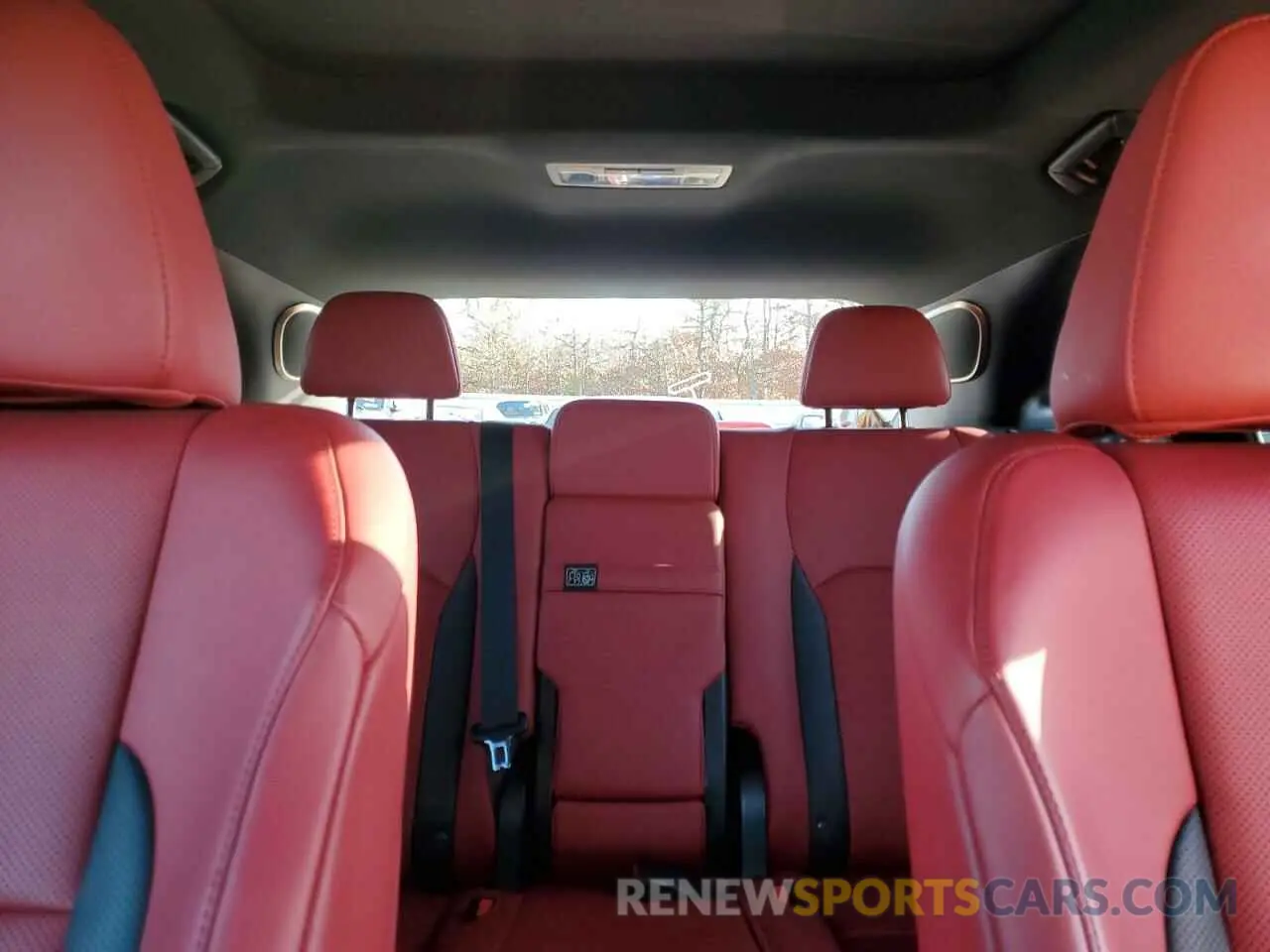 10 fotografías del automóvil dañado 2T2YGMDA9MC065638 LEXUS RX 450H F 2021