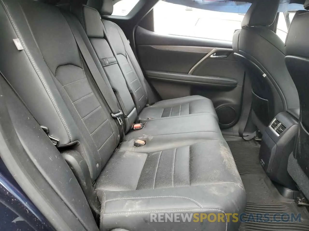 11 fotografías del automóvil dañado 2T2SGMDA4NC089949 LEXUS RX 450H F 2022
