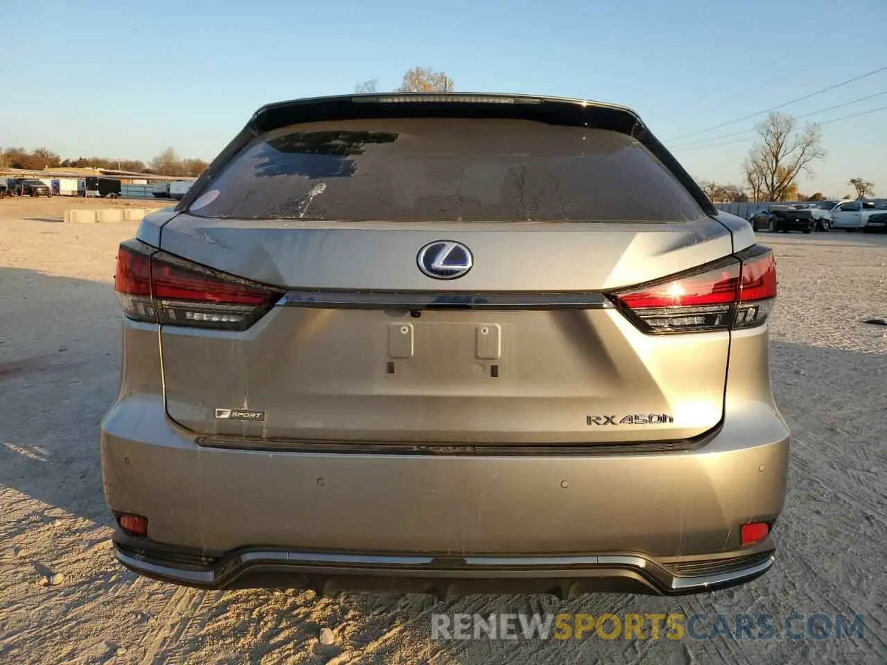 6 fotografías del automóvil dañado 2T2YGMDAXNC080182 LEXUS RX 450H F 2022
