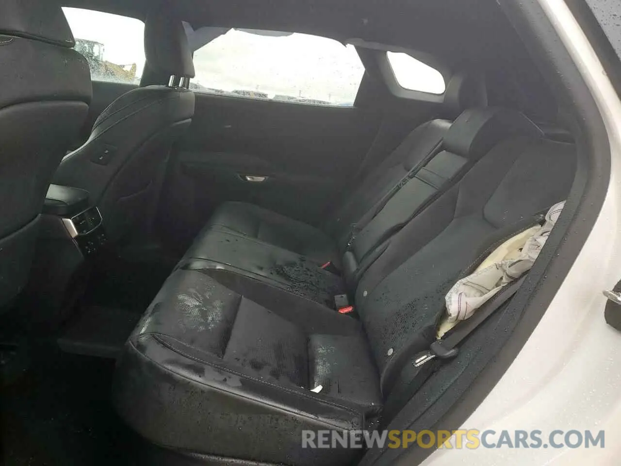 10 fotografías del automóvil dañado JTJCJMGA8R2011729 LEXUS RX 450H+ L 2024