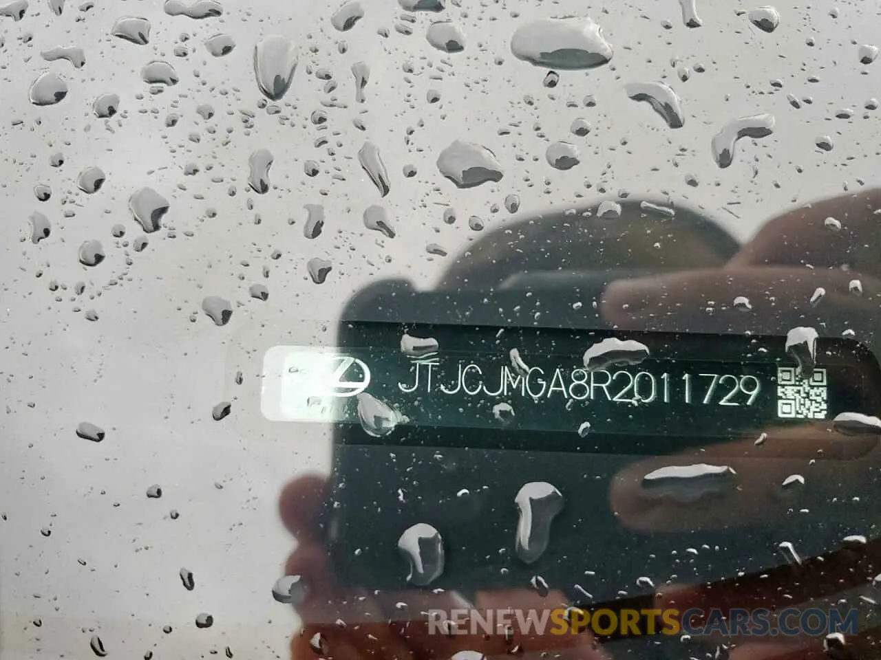 12 fotografías del automóvil dañado JTJCJMGA8R2011729 LEXUS RX 450H+ L 2024