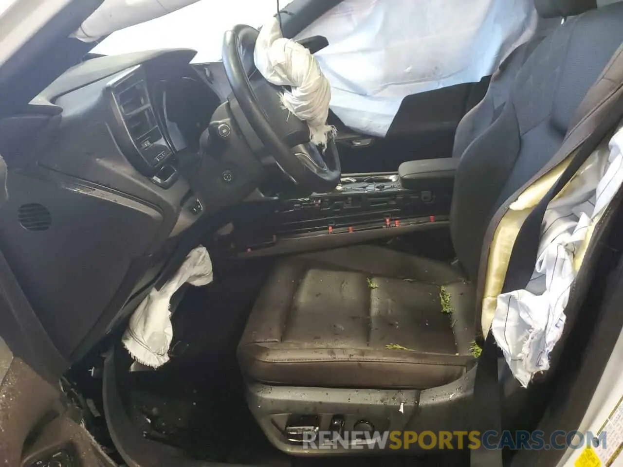 7 fotografías del automóvil dañado JTJCJMGA9R2015210 LEXUS RX 450H+ L 2024