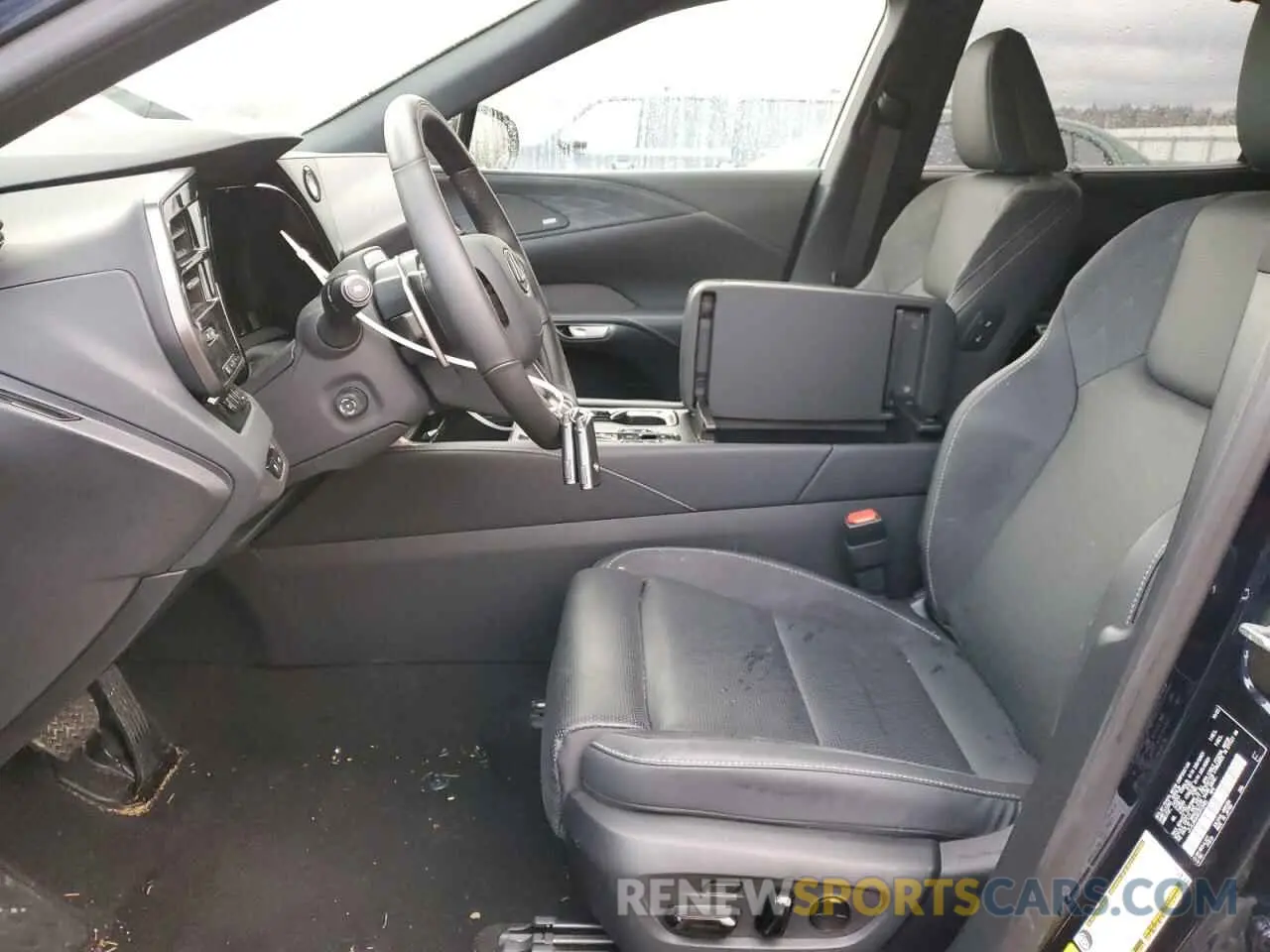 7 fotografías del automóvil dañado JTJCJMGAXR2010985 LEXUS RX 450H+ L 2024