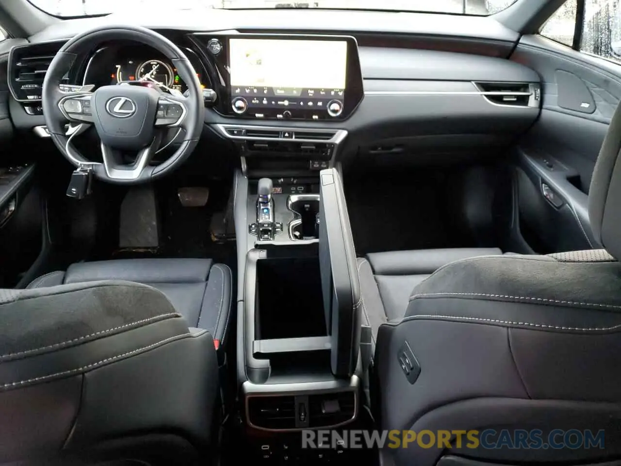 8 fotografías del automóvil dañado JTJCJMGAXR2010985 LEXUS RX 450H+ L 2024
