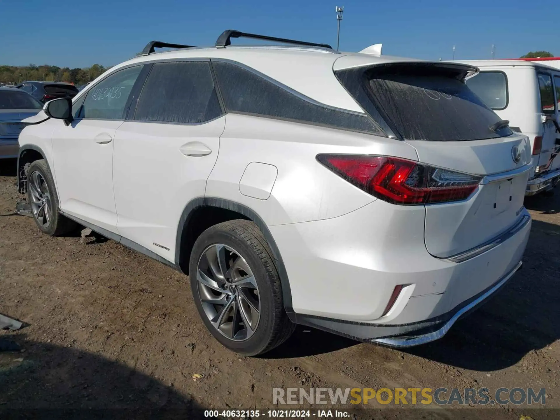 3 fotografías del automóvil dañado JTJDGKCA9K2007224 LEXUS RX 450HL 2019