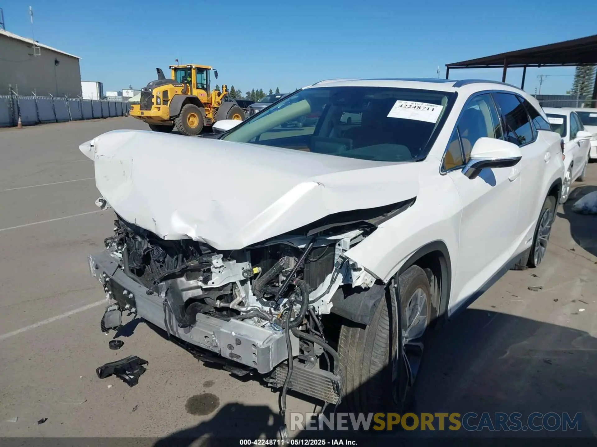2 fotografías del automóvil dañado JTJHGKFA5M2020102 LEXUS RX 450HL 2021