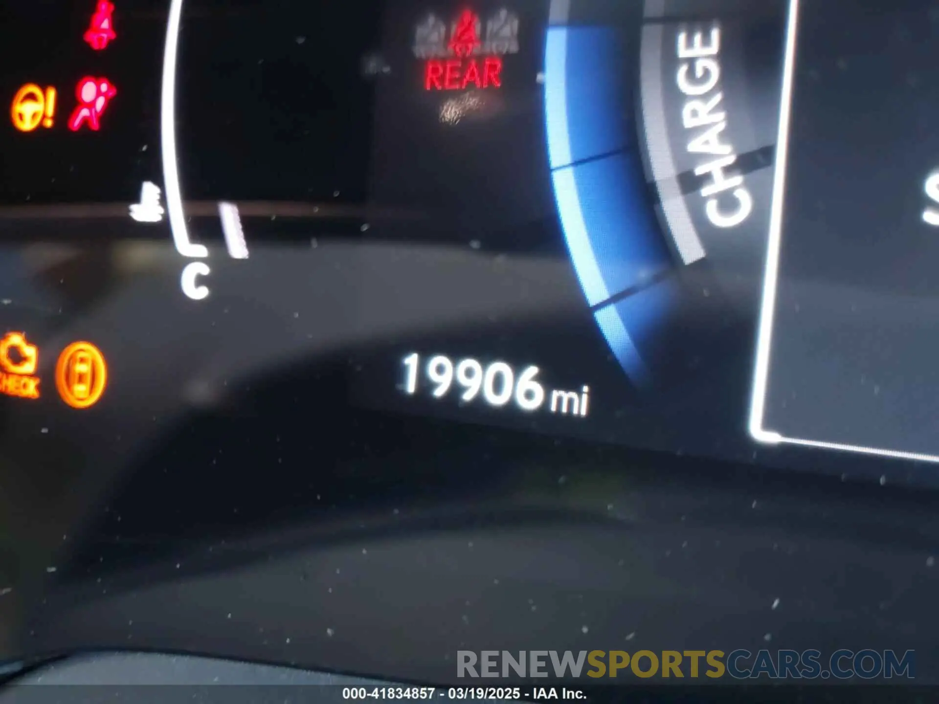 15 fotografías del automóvil dañado 2T2BCMEA1PC010072 LEXUS RX 500H 2023